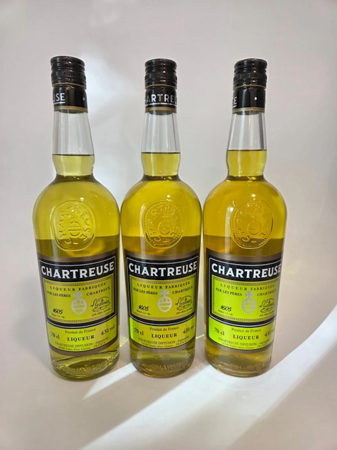 Chartreuse - Yellow - Aiguenoire - b. 2024, 2025, 2026 - 70cl - 3 bottles