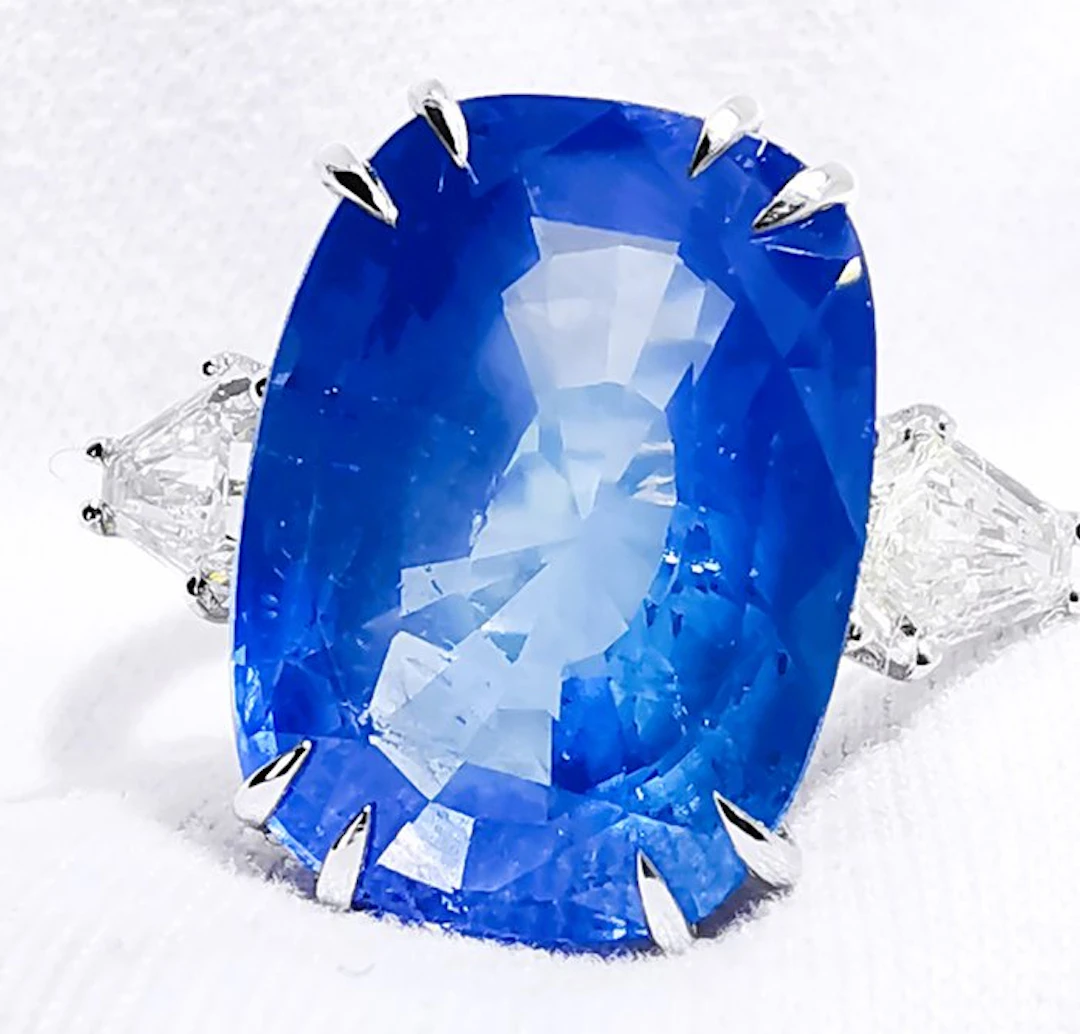 Ring - 18 kt