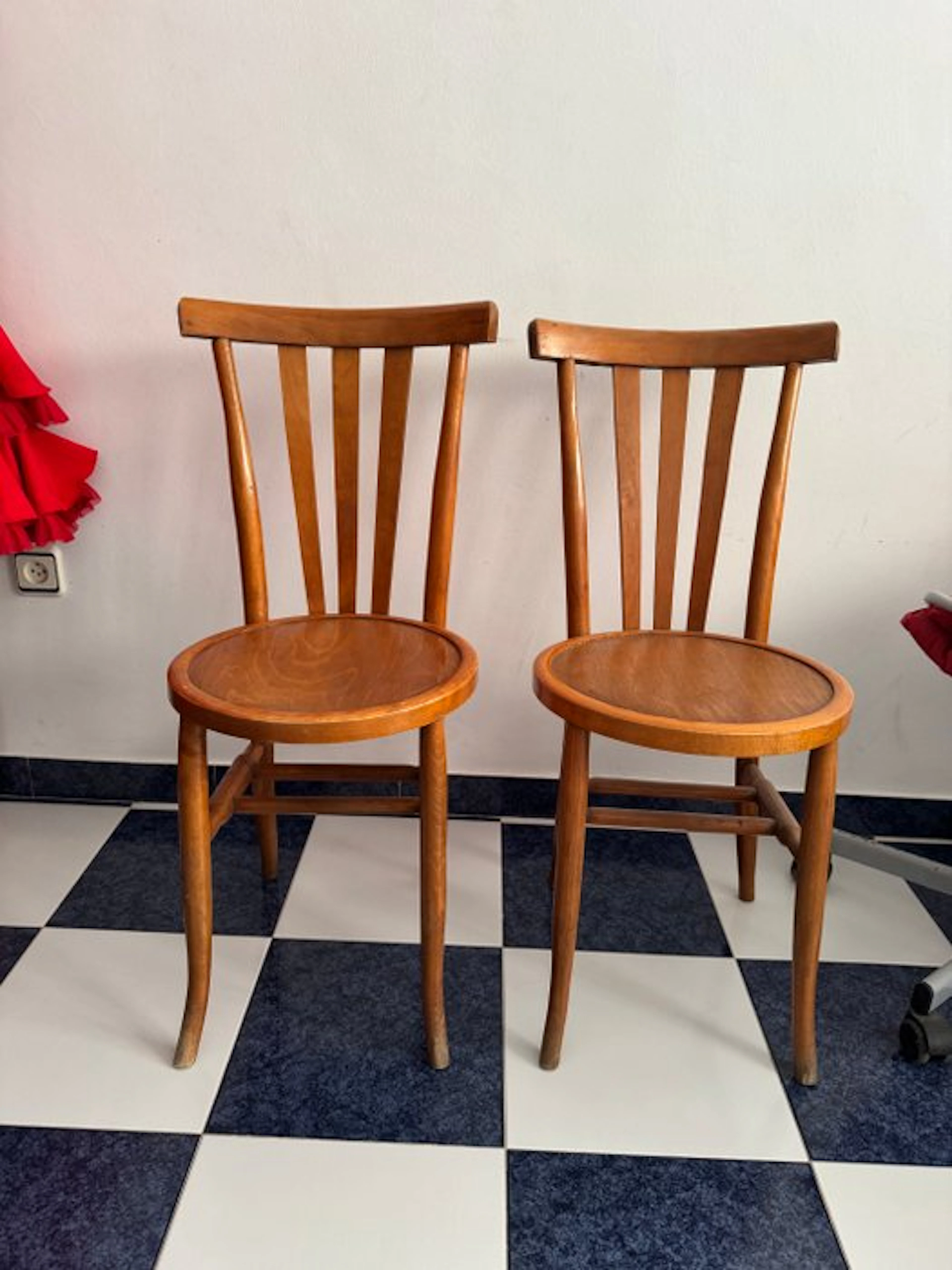 Chair (2) - Hardwood - Very old chairs.