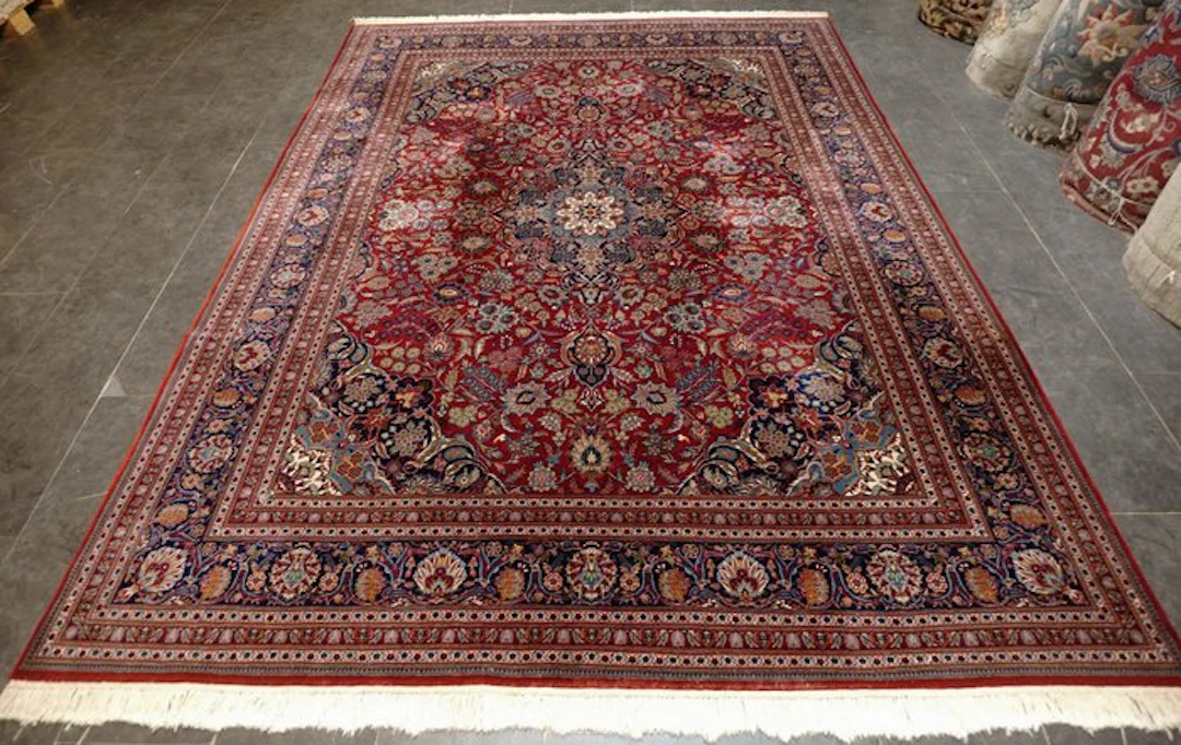 Isfahan - Carpet - 315 cm - 248 cm