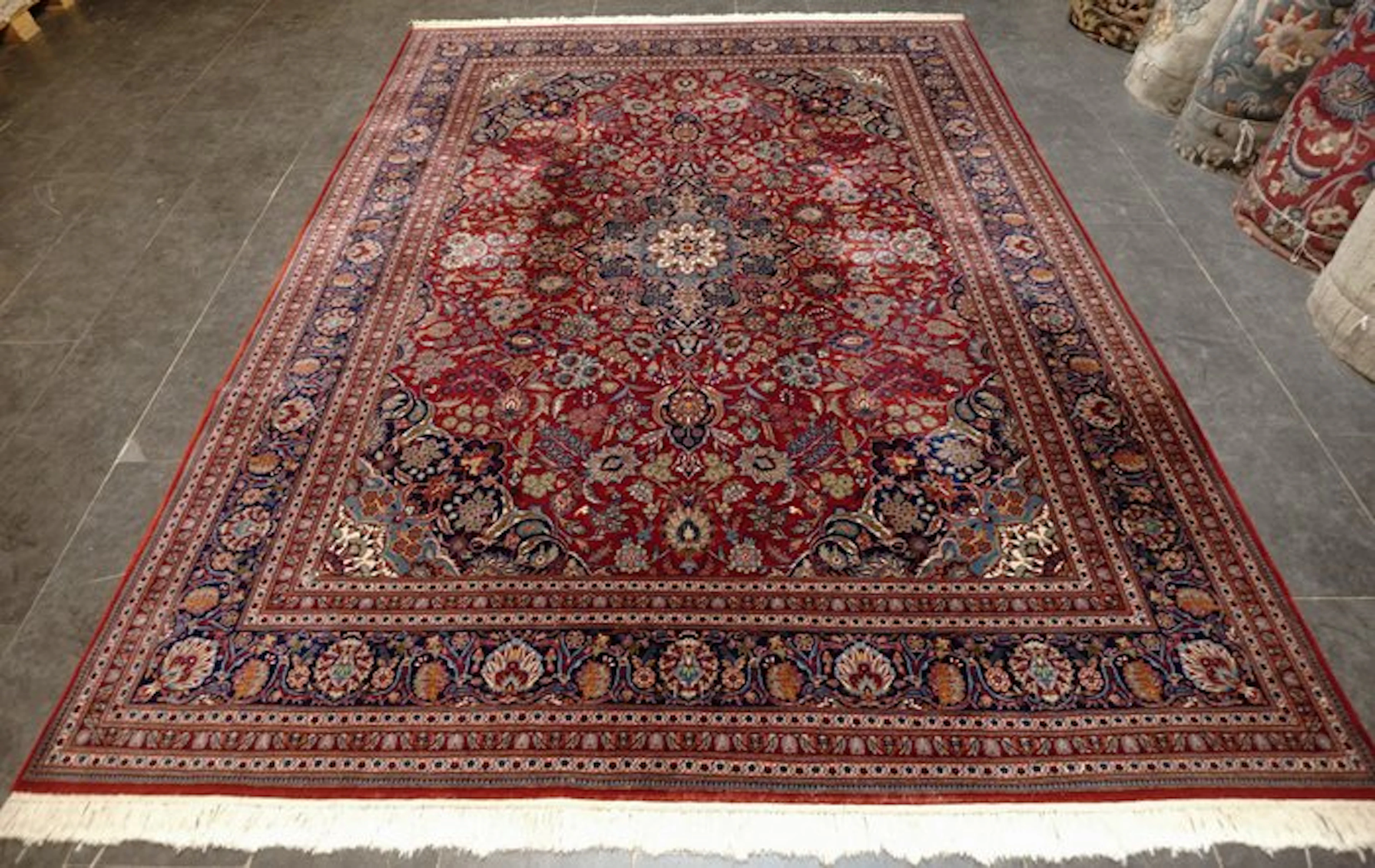 Isfahan - Carpet - 315 cm - 248 cm