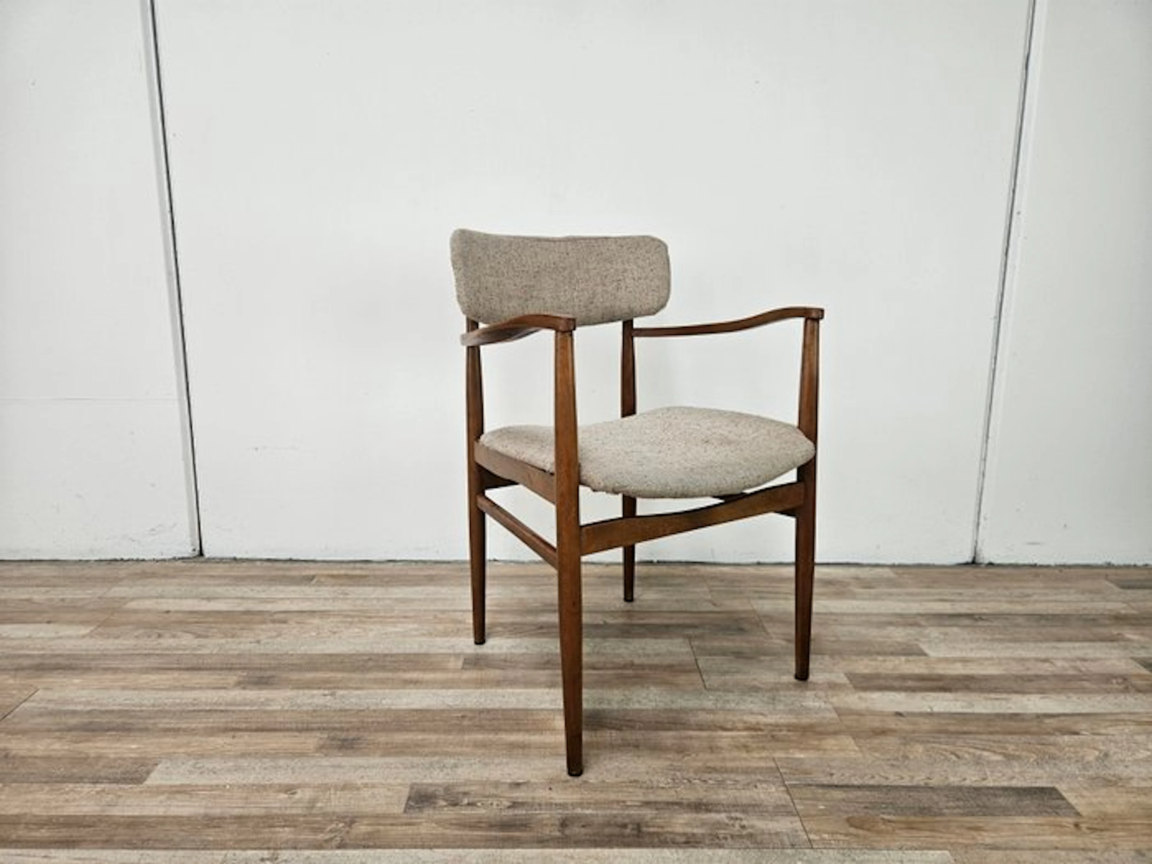 Chair - Scandinavian chair in teak and gray fabric. - Teak, Textile