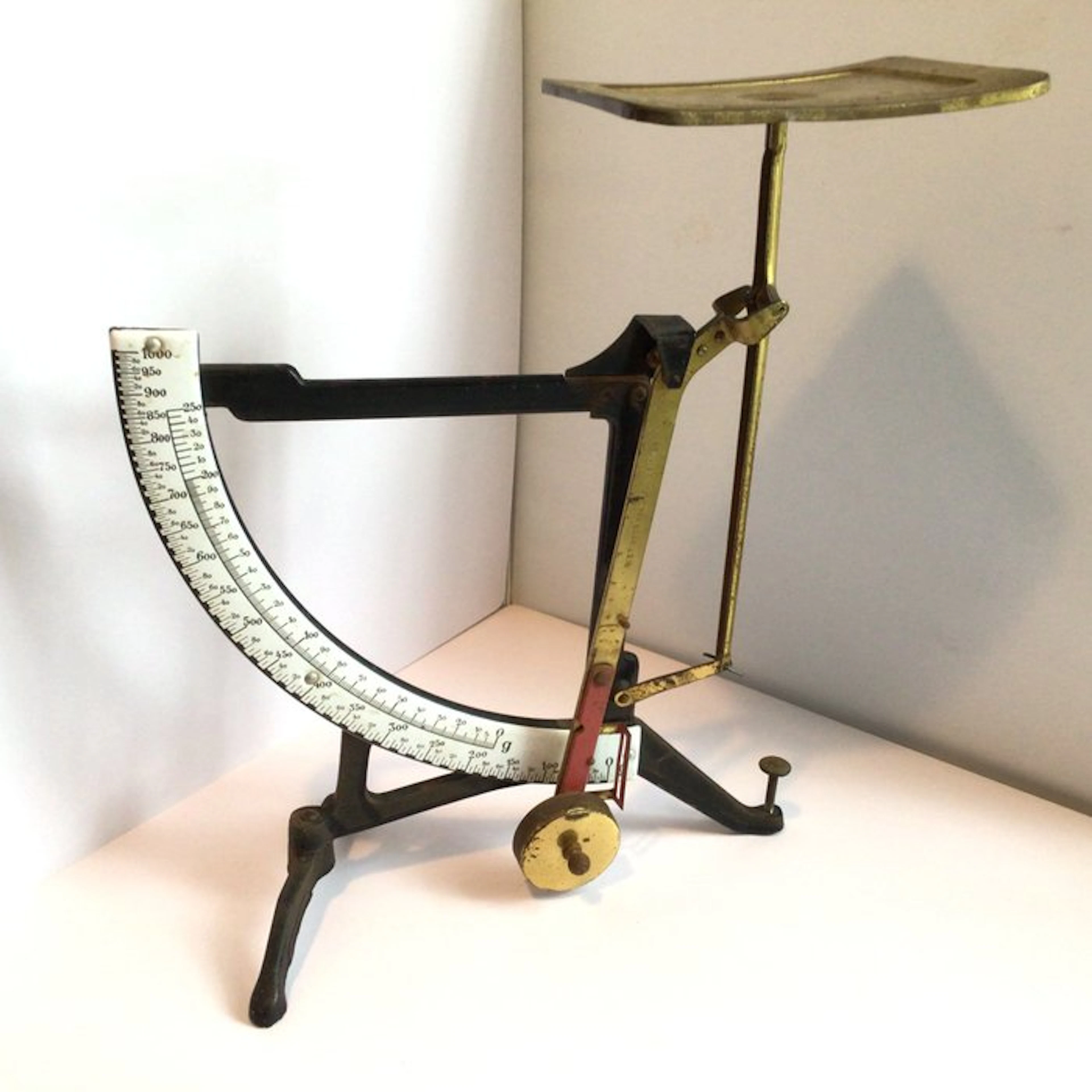 Scale - Brass, Metal - Large vintage scale