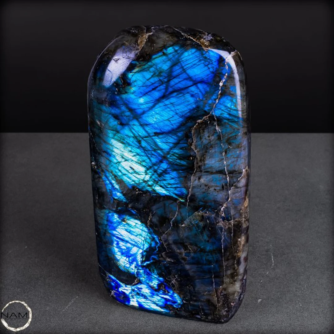Natural labradorite freeform from Madagascar –...