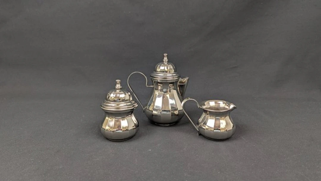 ART Silver - Coffee and tea service (3) - Silverplated