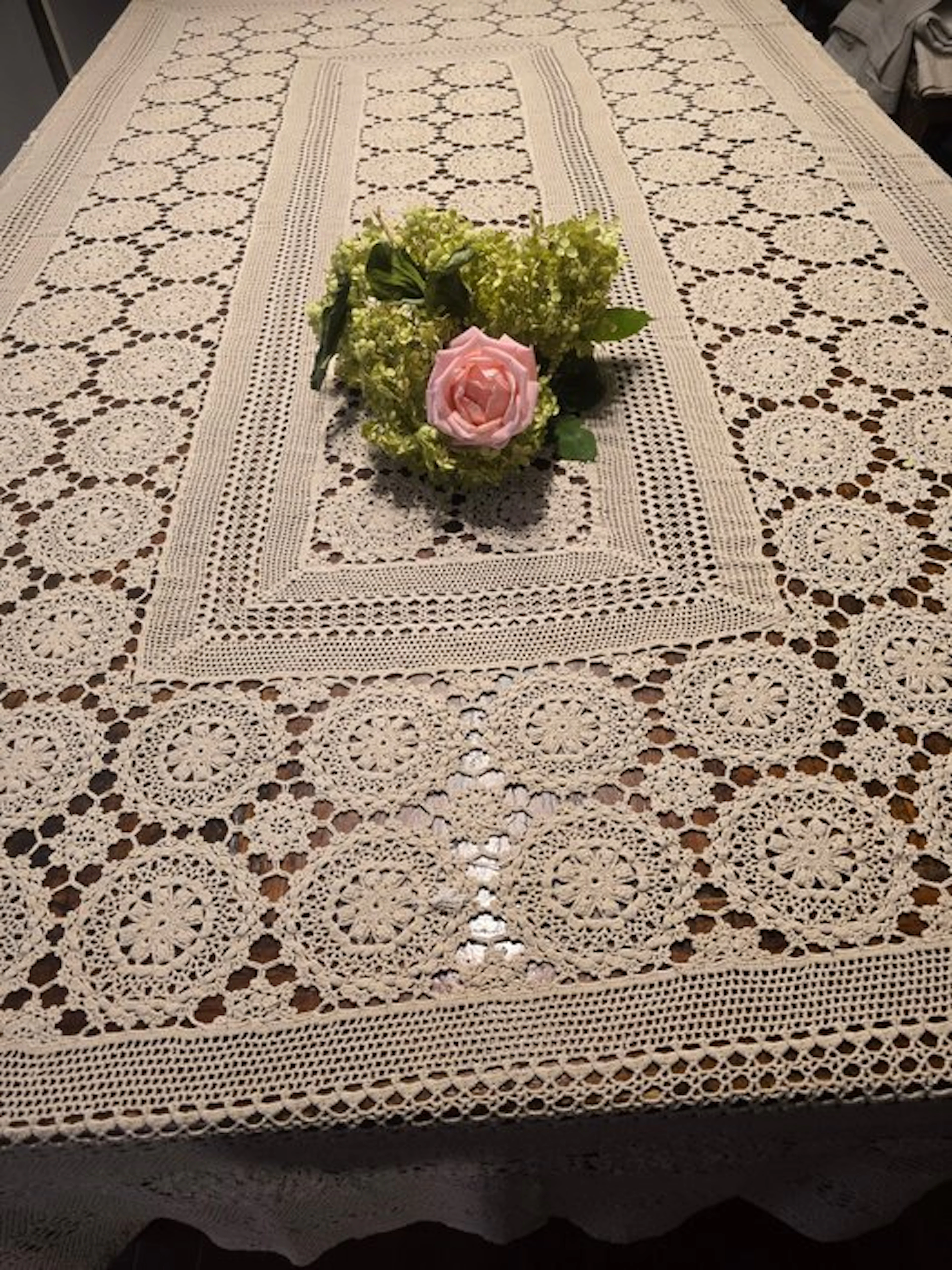Table cover or antique tablecloth - Table cover - 235 cm...