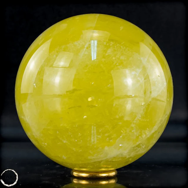 Rare, dreamlike citrine sphere of the highest quality...