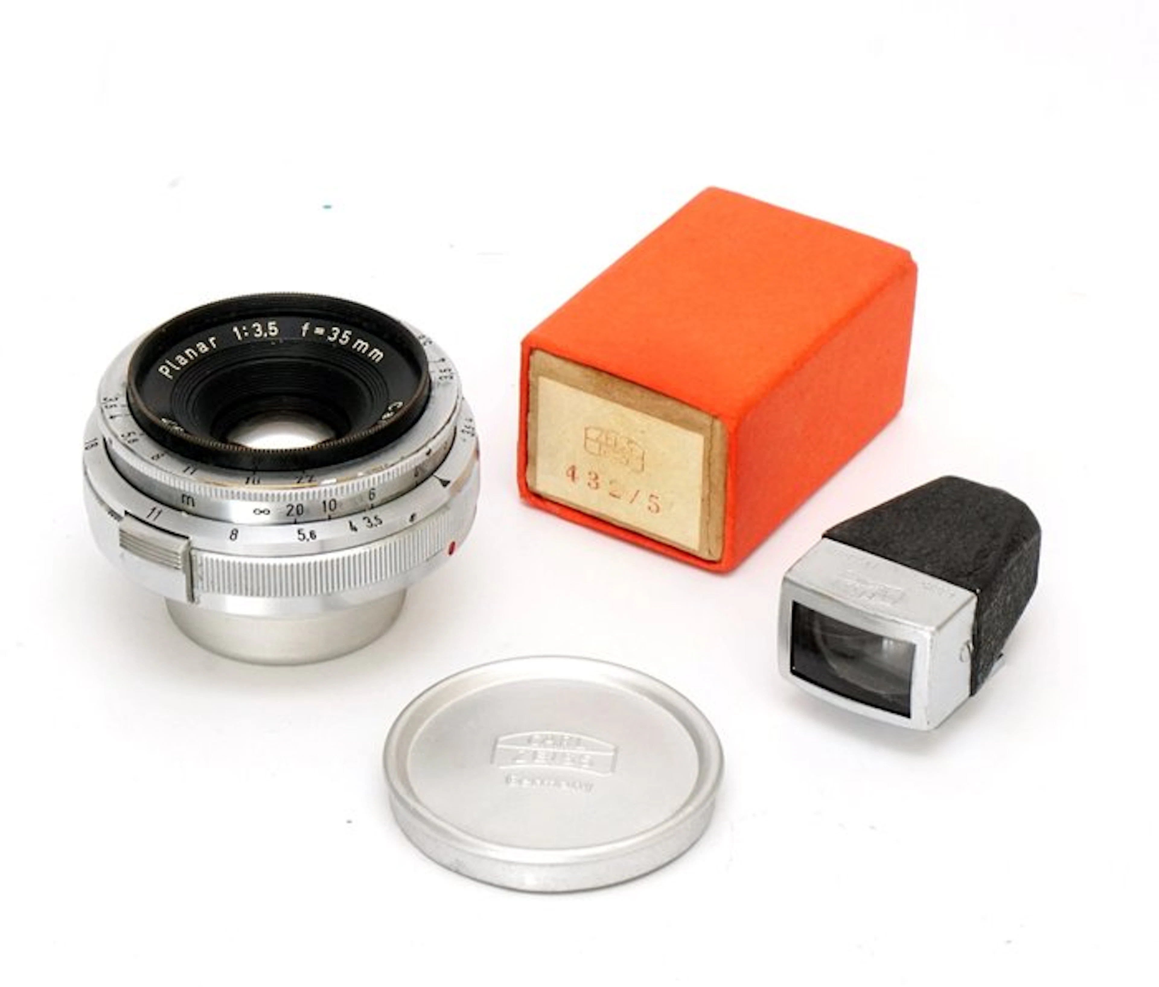 Carl Zeiss Planar 35mm f3,5 Set Contax RF Camera Not Included Camera lens