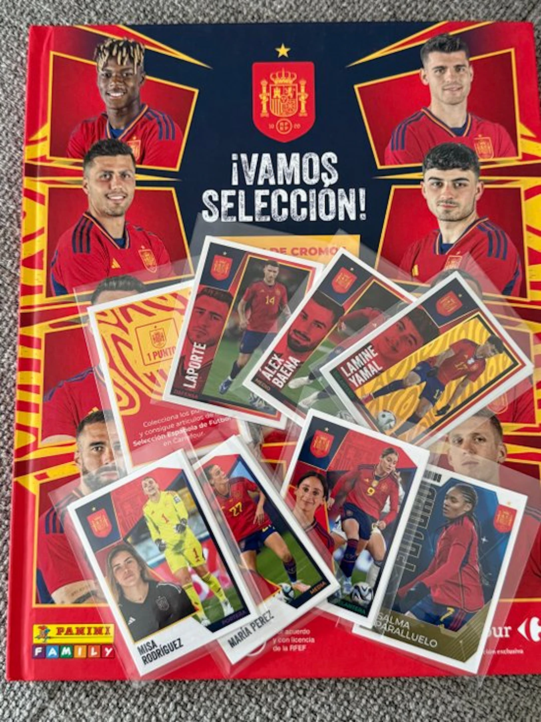 2024 Panini Lamine Yamal, Nico Williams - 72 Sticker album - Excellent (EX)