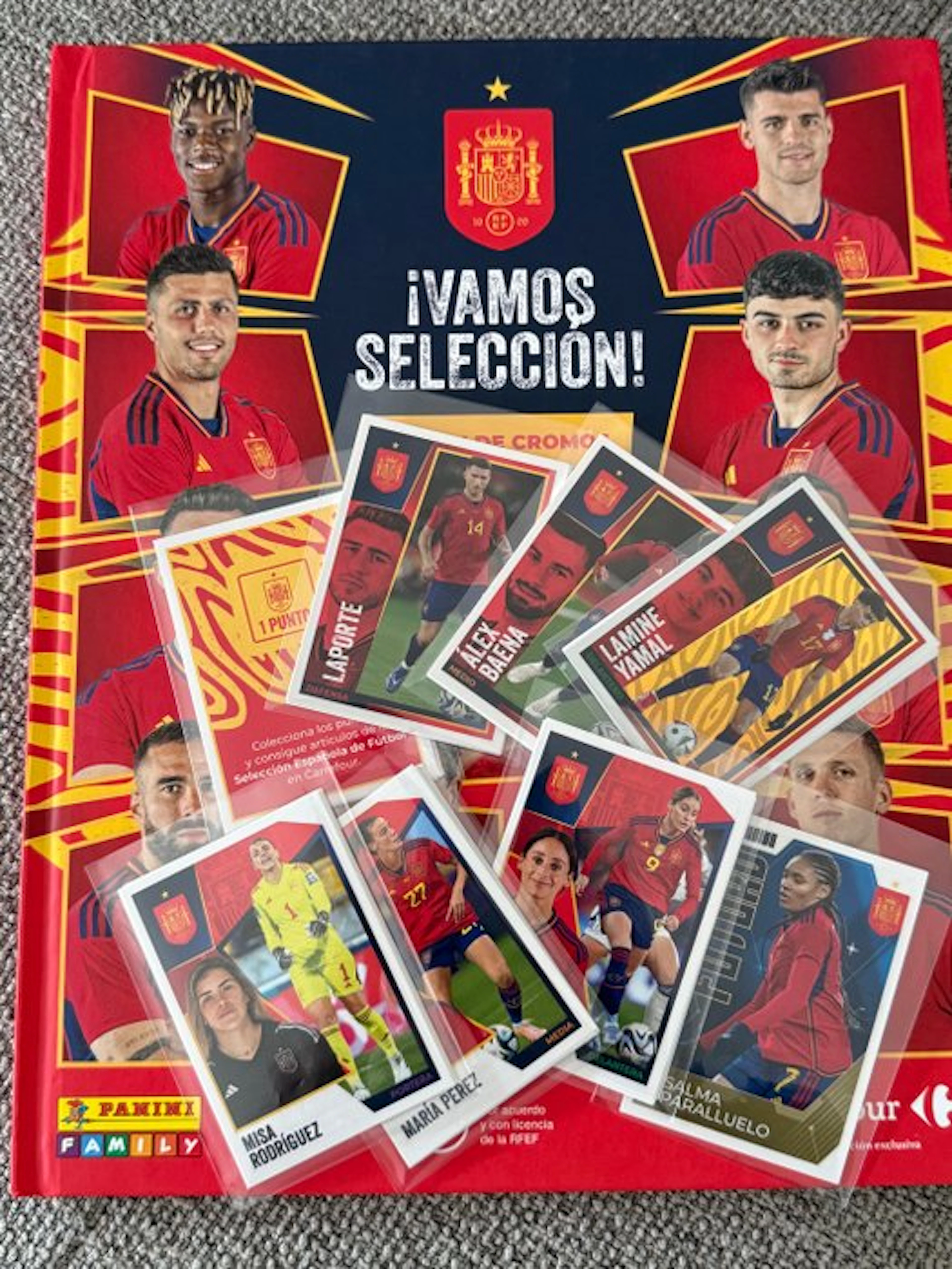 2024 Panini Lamine Yamal, Nico Williams - 72 Sticker album - Excellent (EX)