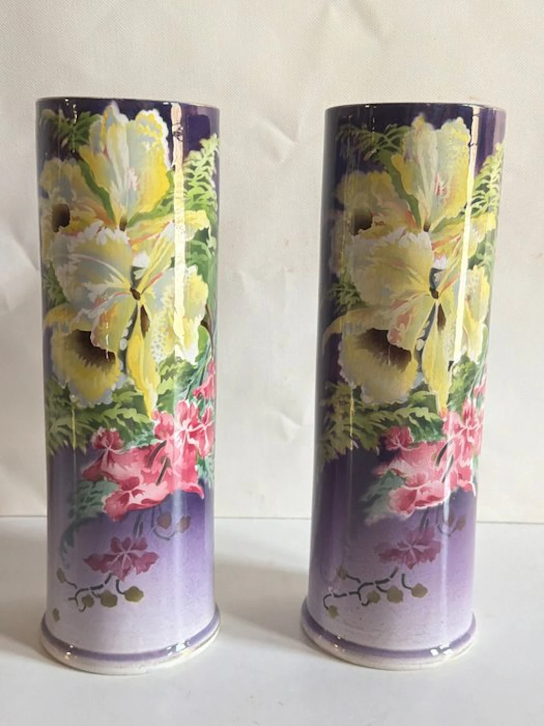 St. Amand France – Pair of Art Nouveau Hand‑Painted...
