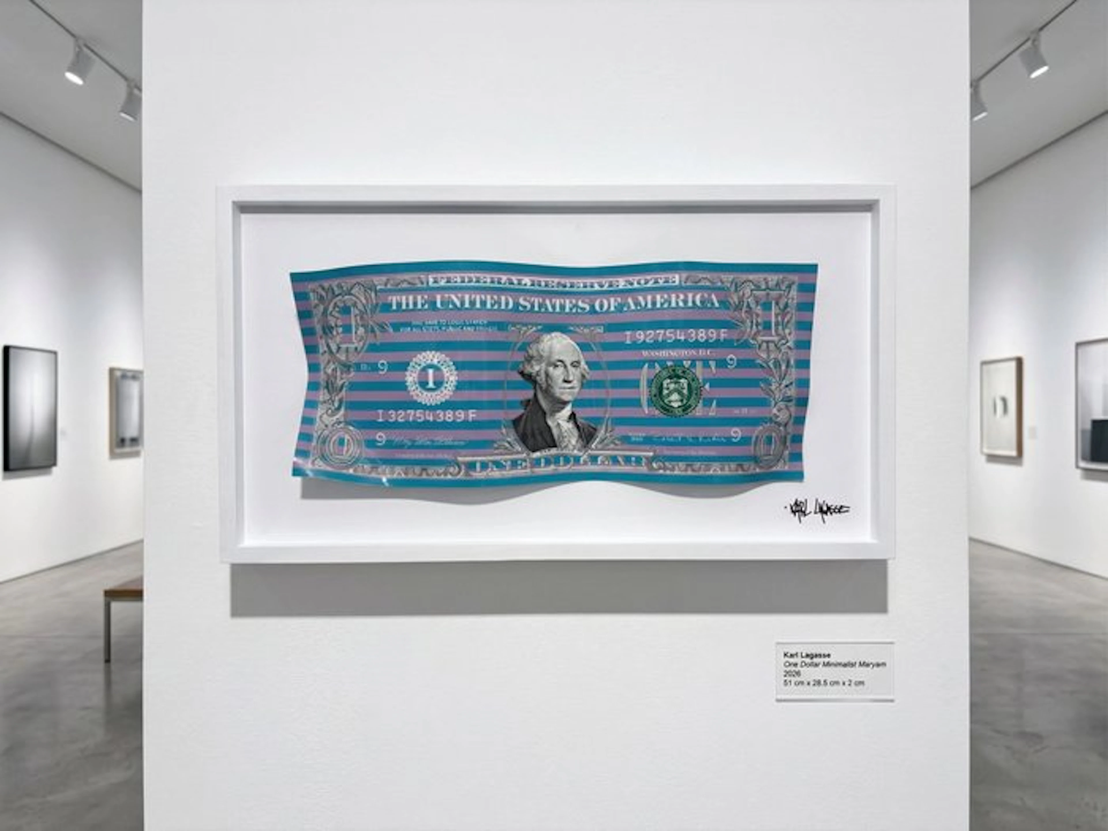 Karl Lagasse - Sculpture Alluminium et Bois *One dollar Minimalist Maryam*