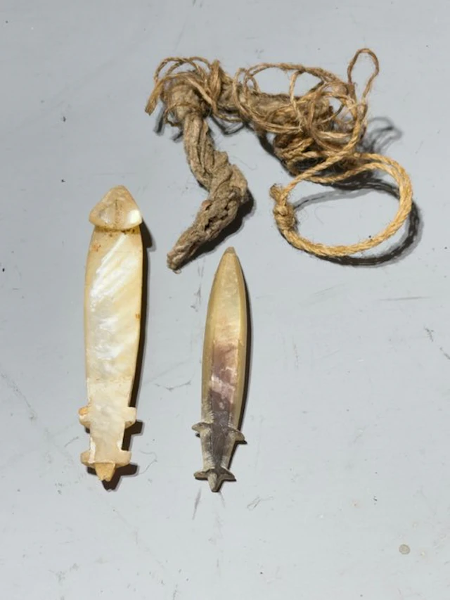 Set of two fish hooks Santa Anna Island with original rope