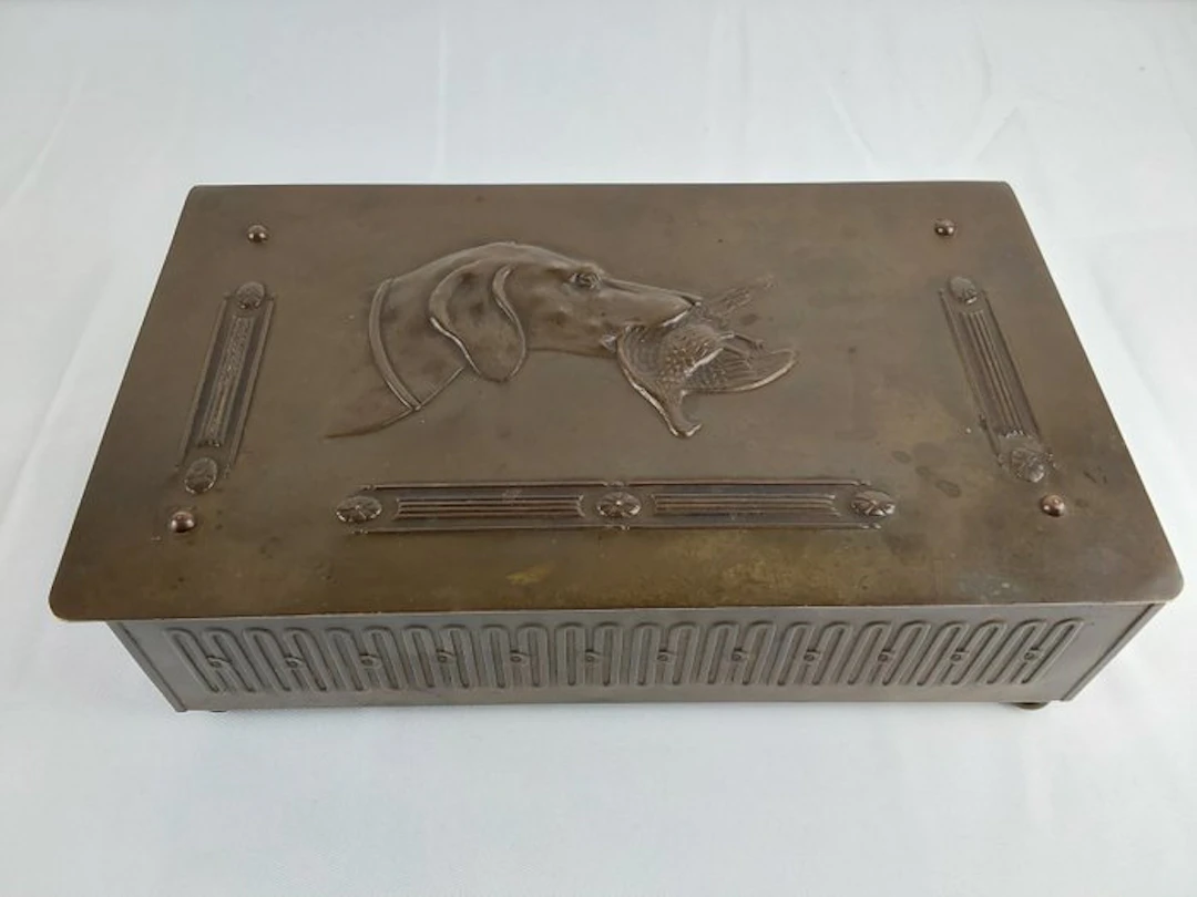Antieke Jugendstil / Art Nouveau Messing Sigarendoos met Jachthond – WMF (ca