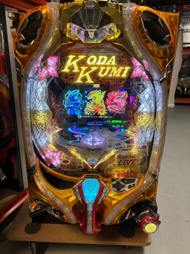Sankyo - Slot machine - Koda Kumi - Pachinko