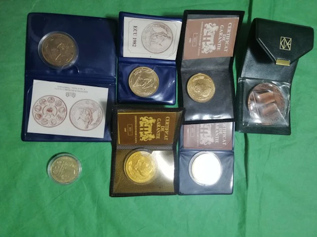 Europe. Medal 1960/1981/1993, Lot of 7 ECU & Medals (No reserve price)