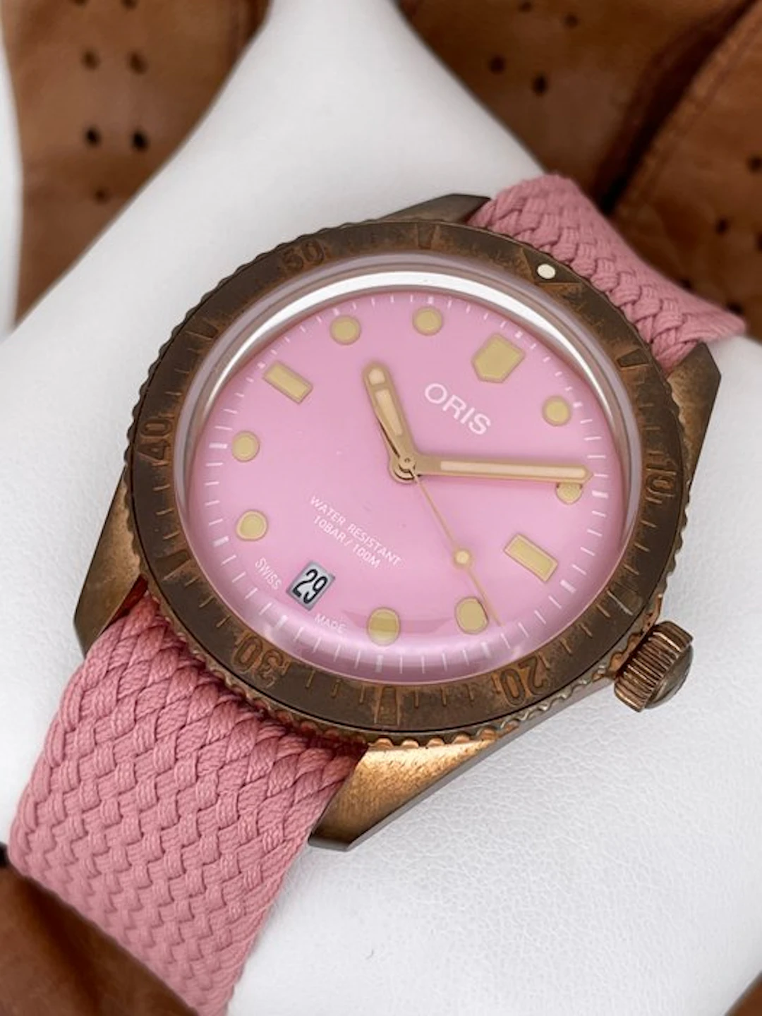 Oris - Divers Sixty-Five Cotton Candy Bronze Automatic...