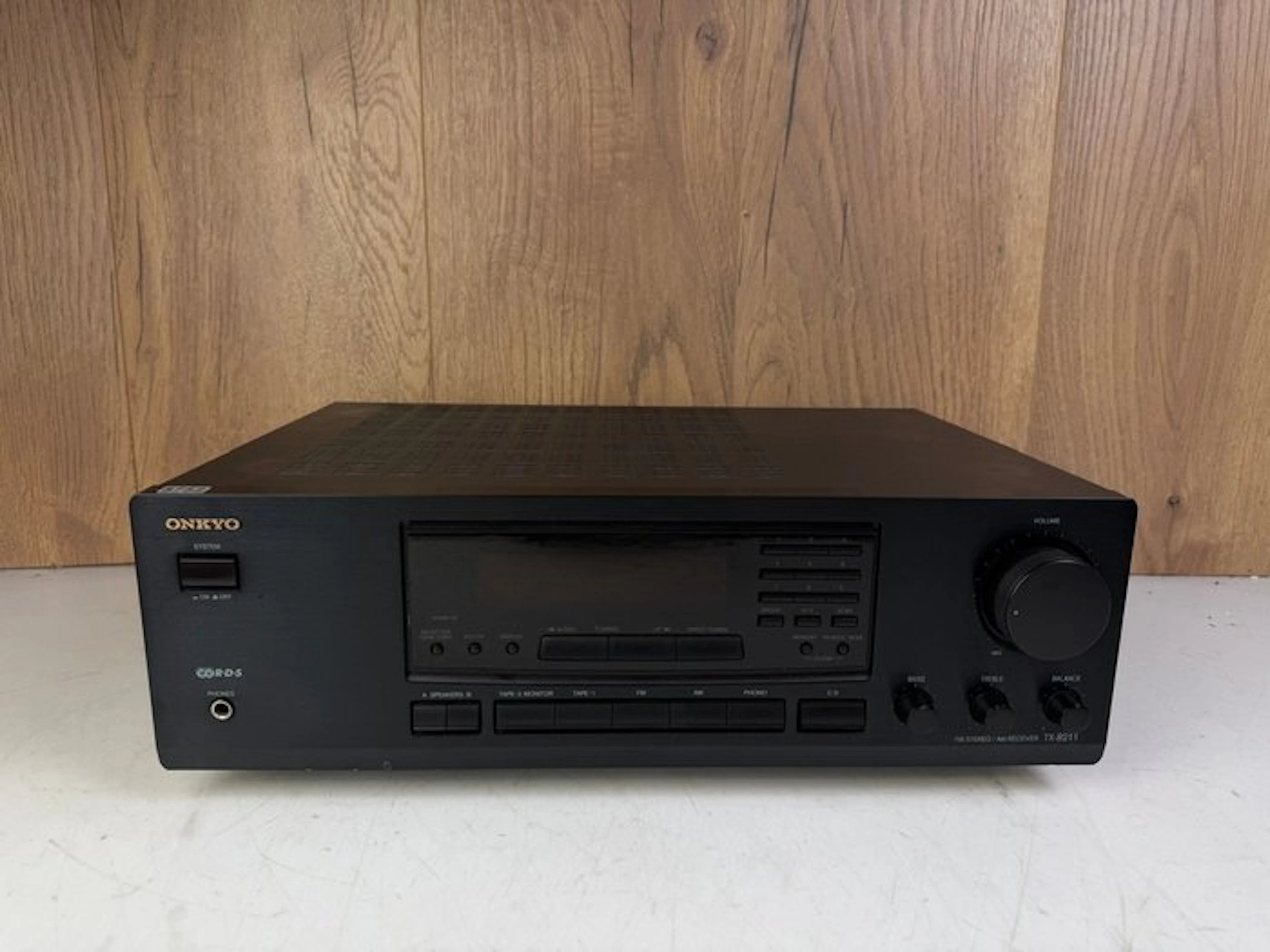 Onkyo - TX-8211 - Solid state stereo receiver