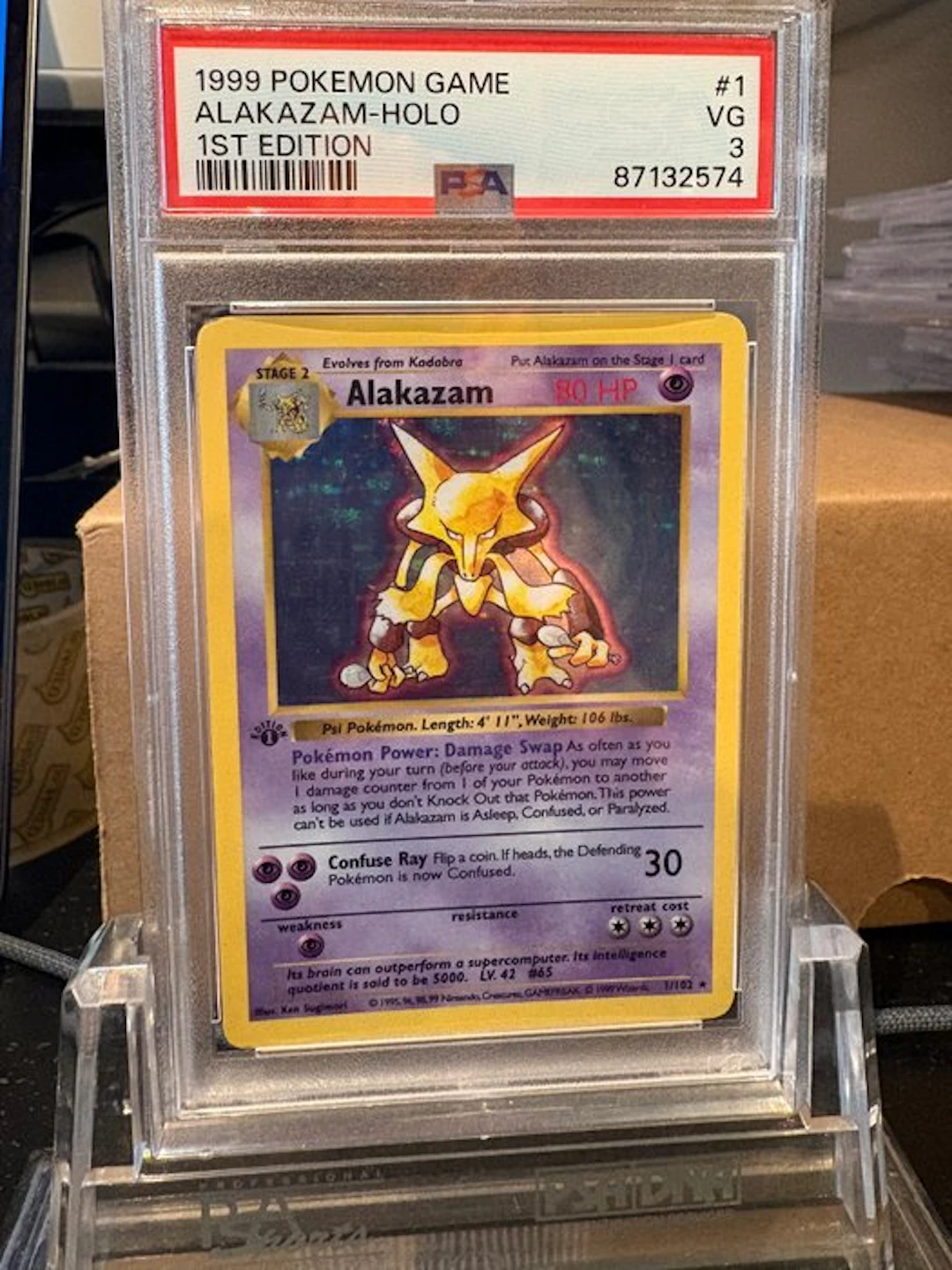 Pokémon - 1 Graded card - Alakazam 1/102 First edition, Foil - PSA 3 - WOTC