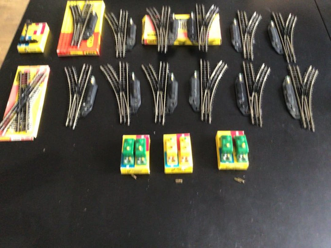 Trix Express H0 - Model train (20) - Boxes partially present