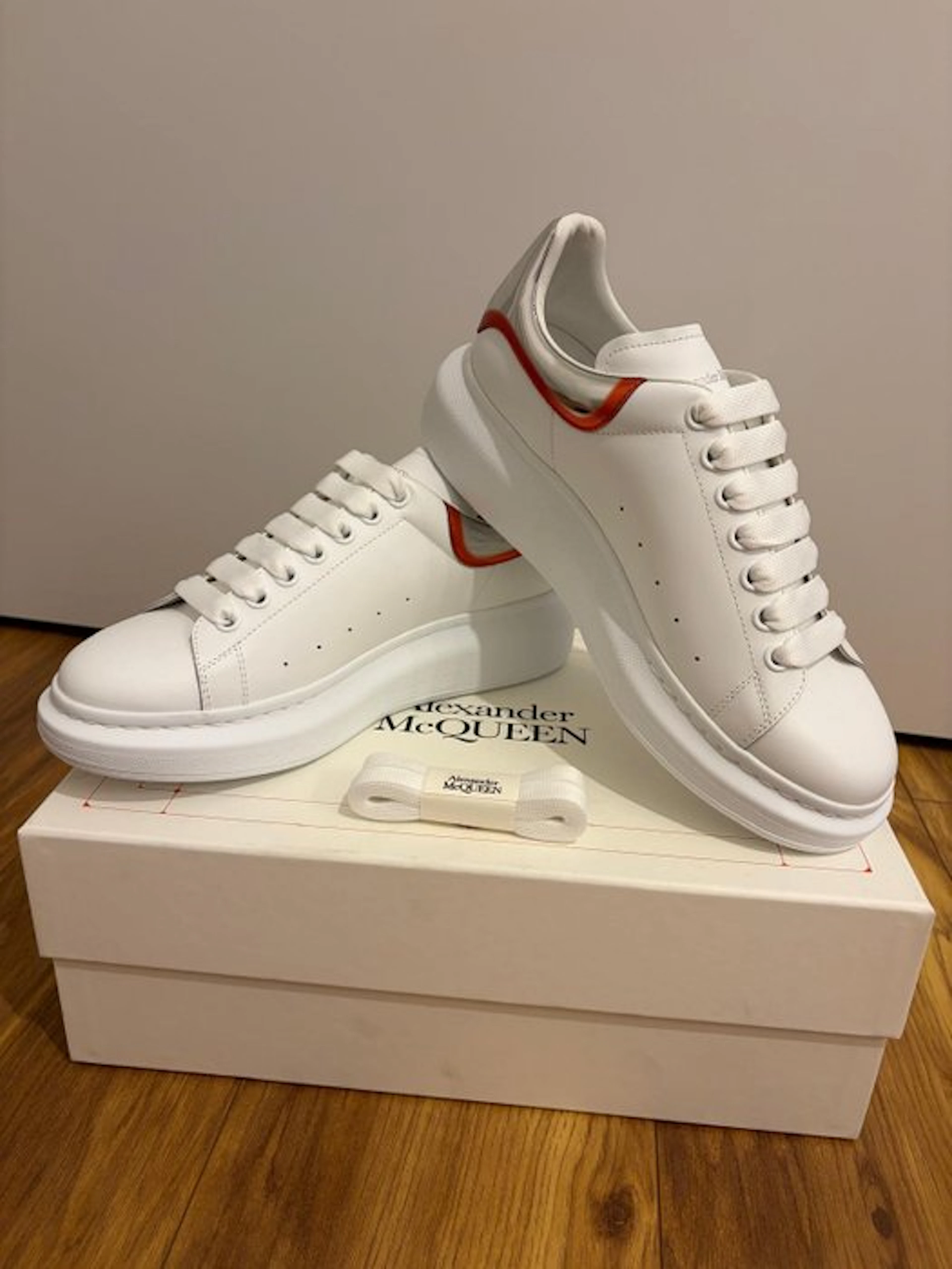 Alexander McQueen - Alexander McQueen-Oversized Sneaker...