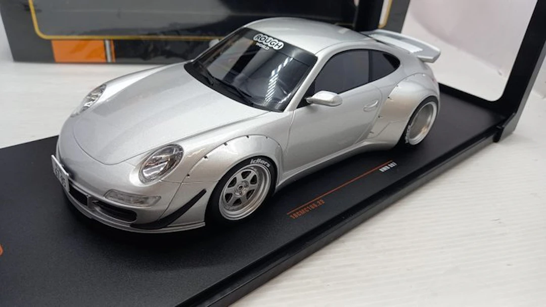 IXO 1:18 - Model car - Porsche RWB 997 - (cod.H11)
