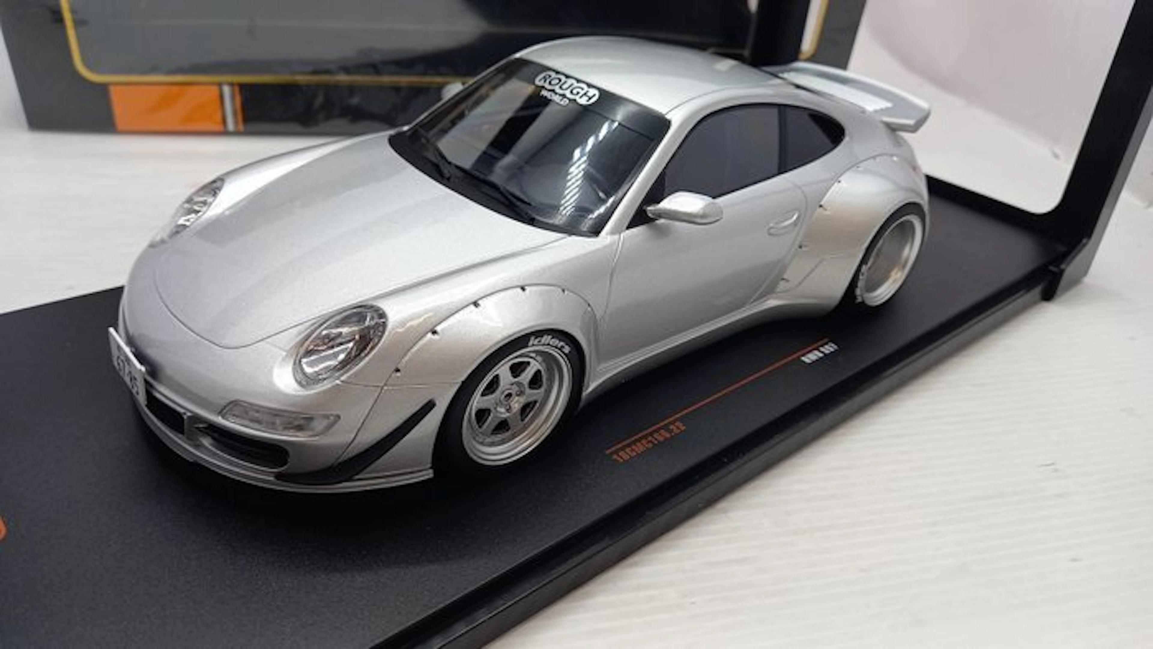 IXO 1:18 - Model car - Porsche RWB 997 - (cod.H11)