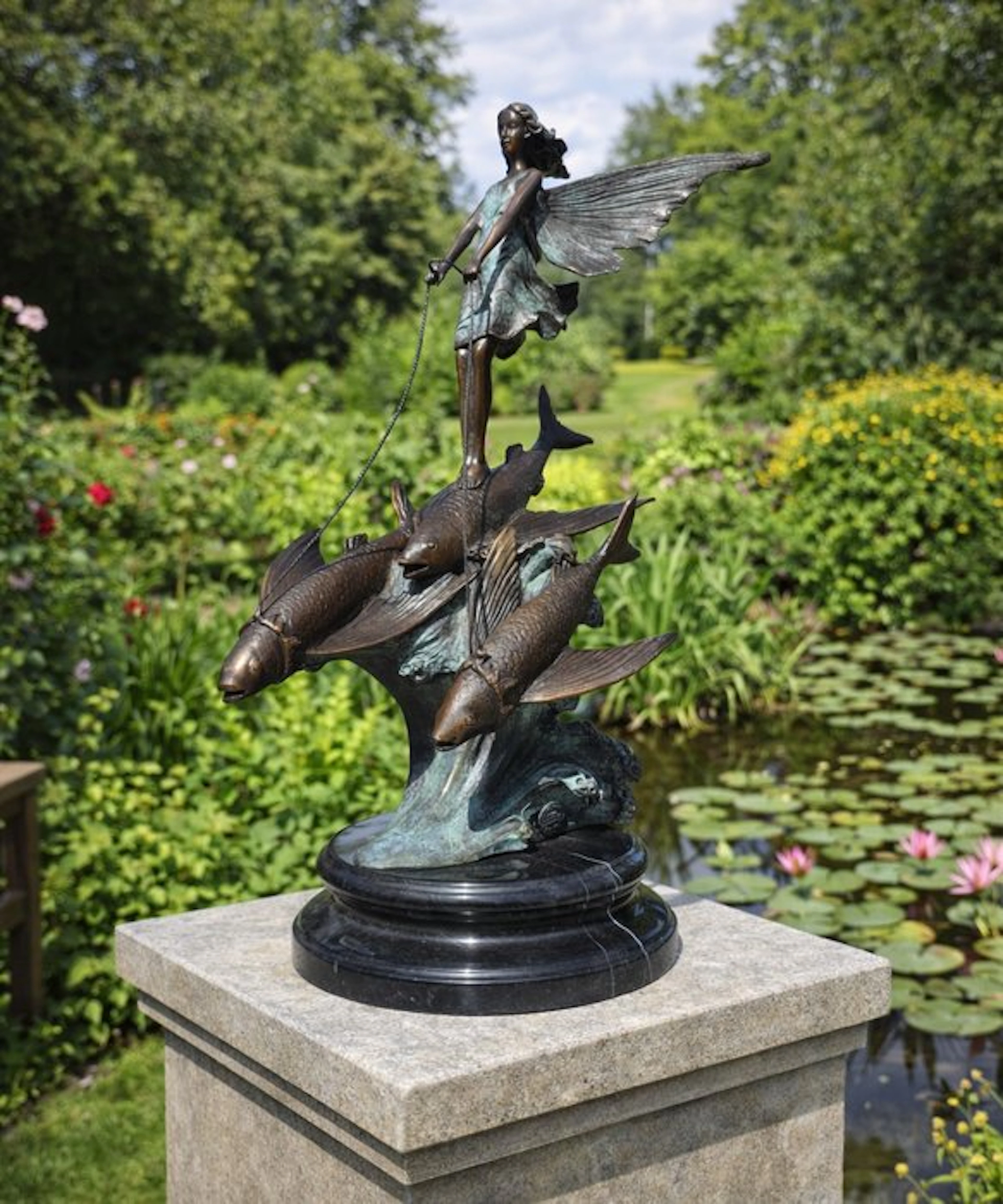 Statue, Fairy Riding Flying Fish - 38 cm - Bronze, Marble - 2026