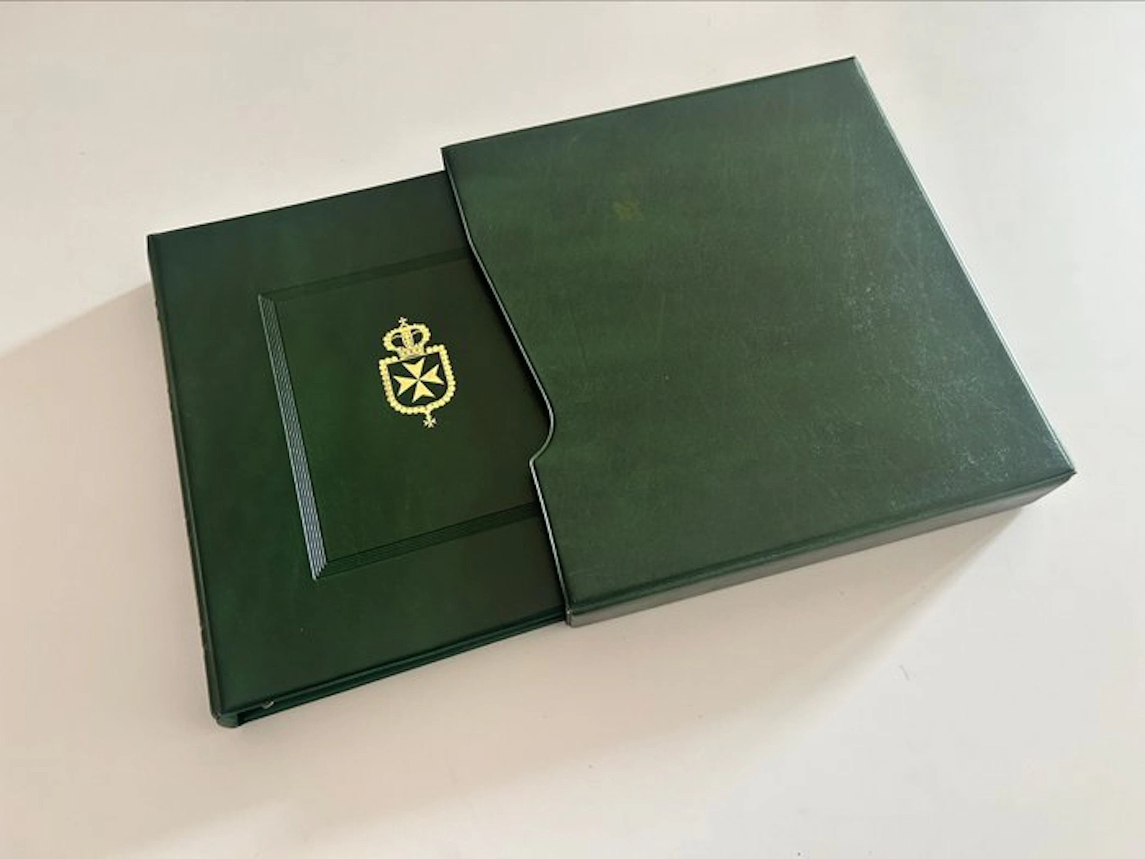 SMOM - Bellissima collezione in un album Marini con custodia