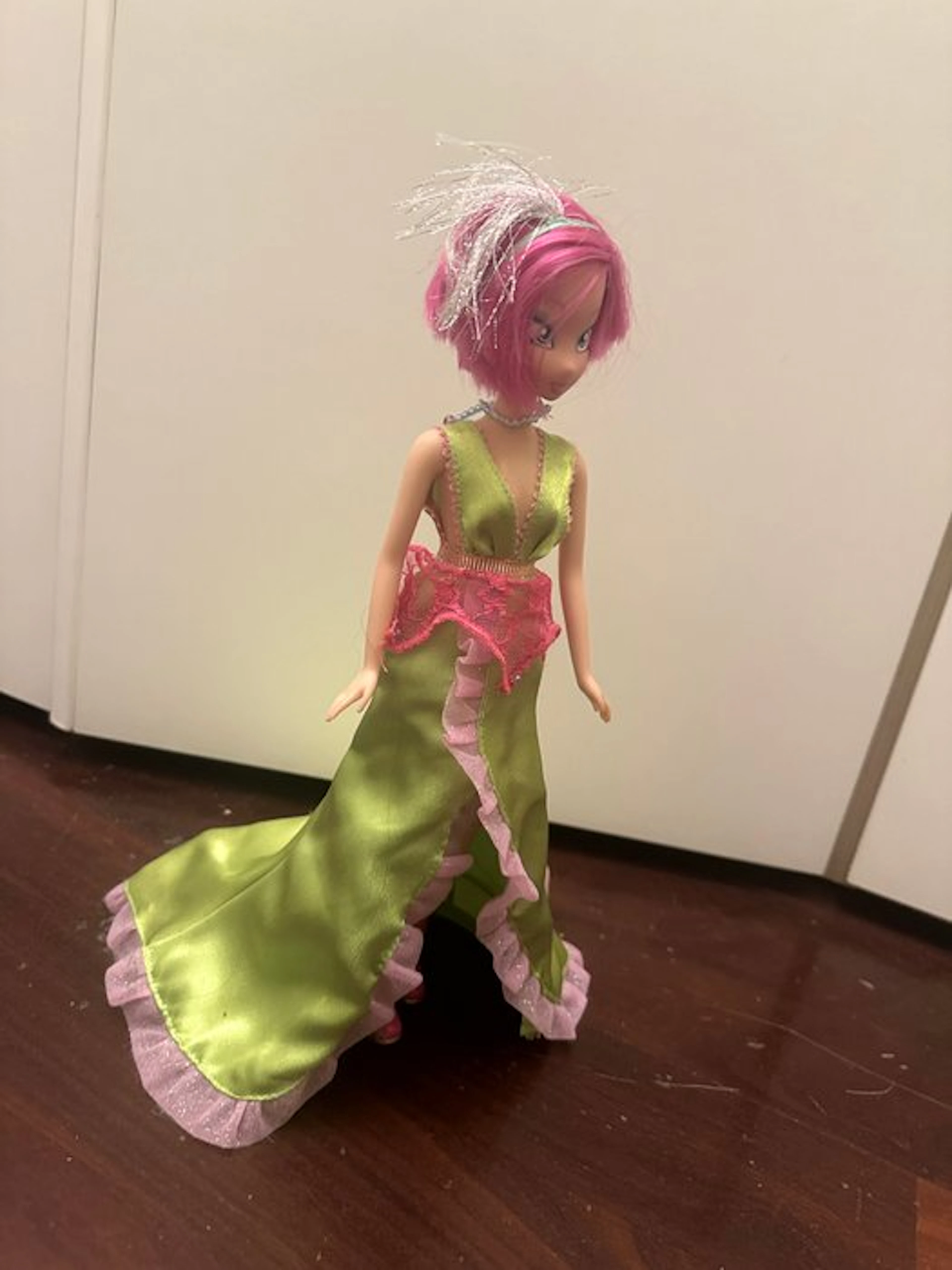 giochi preziosi - Doll Tecna Cammina Davvero winx club - 2000-2010