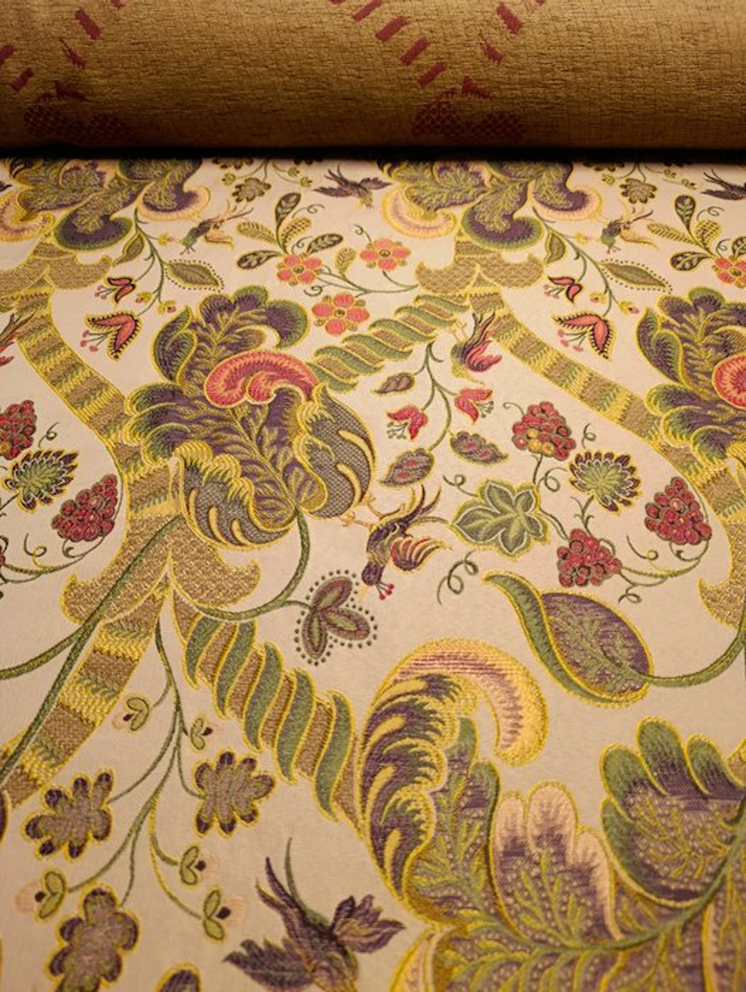 B685 - 630 x 135 cm - Raffinato tessuto da tappezzeria...