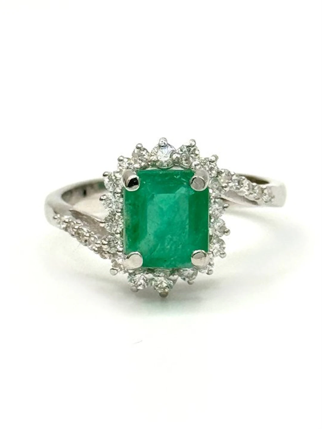 Statement ring - 18 kt. White gold - 2.82ct. tw. Emerald - Diamond