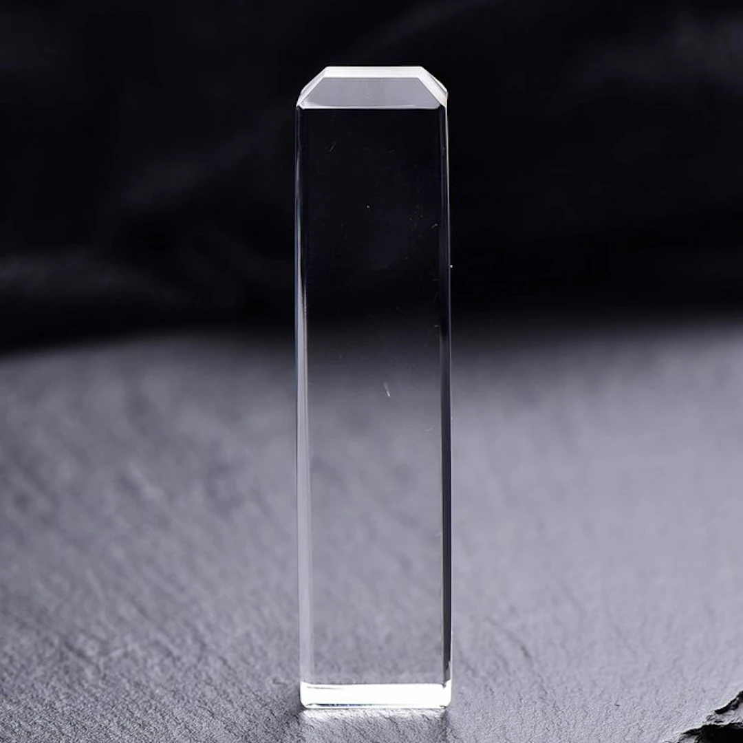 ALGT Certified - Masterful Natural Quartz - Loupe clean...