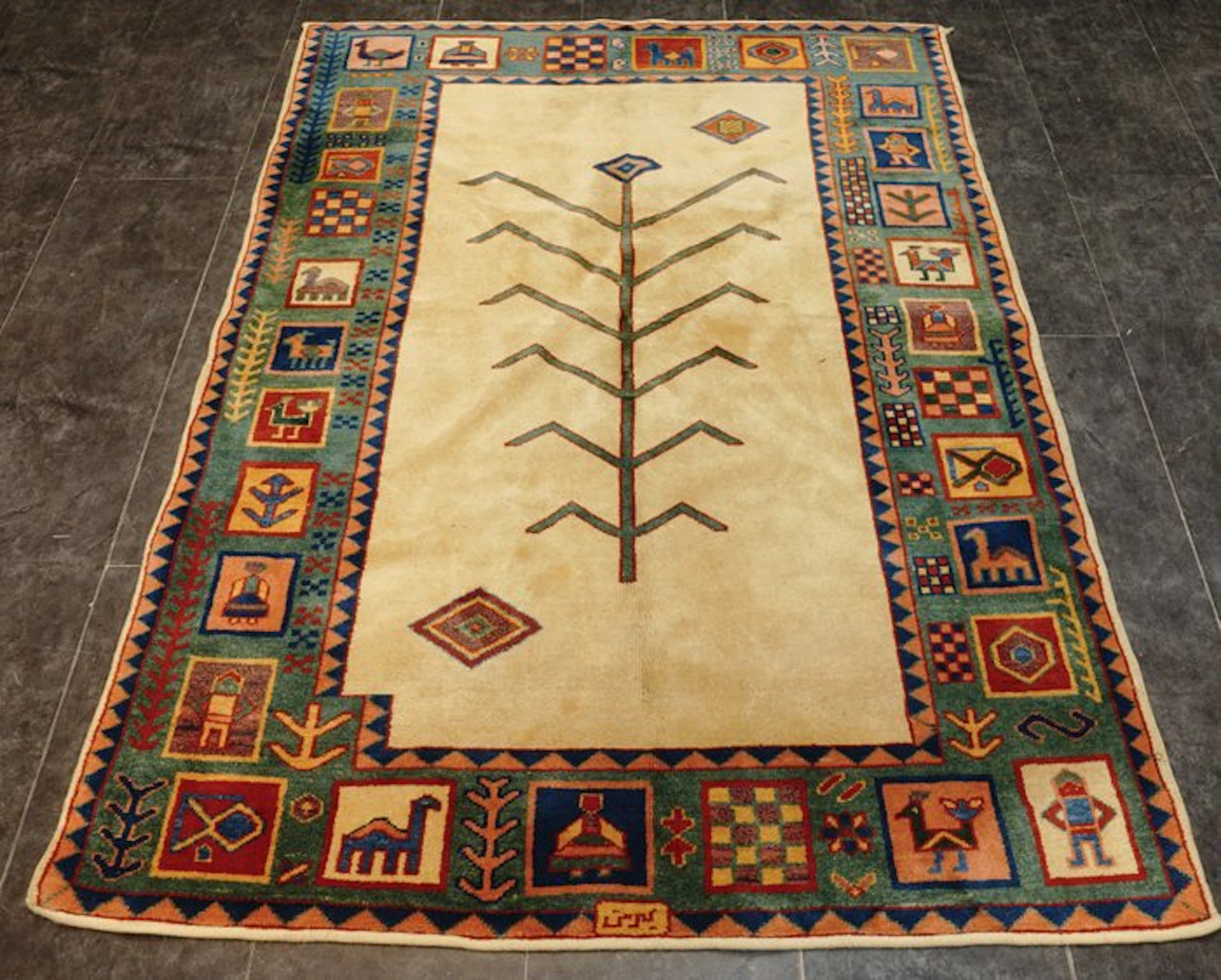 Loribaft - Rug - 184 cm - 141 cm