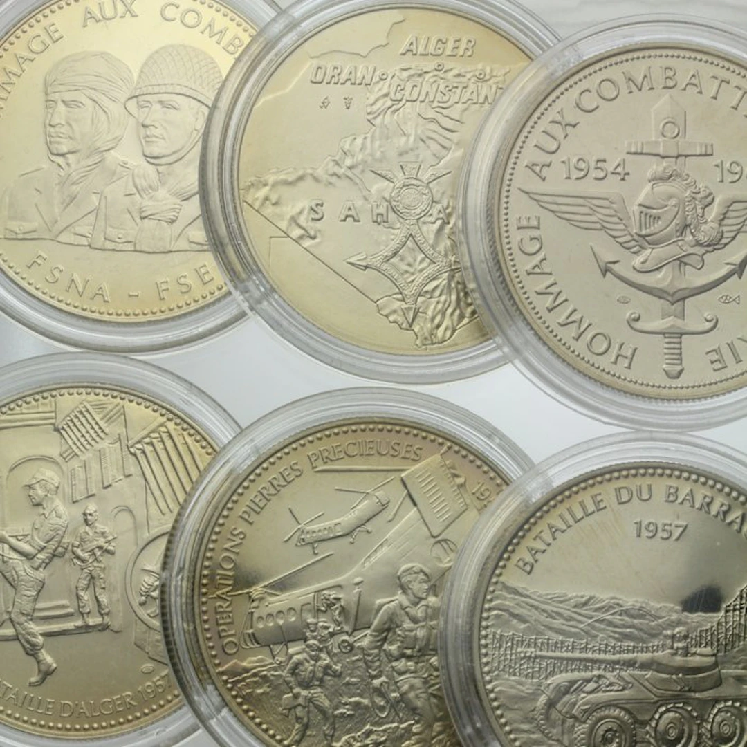 France. Lot de 6 médailles "Guerre d'Algérie" en flan...