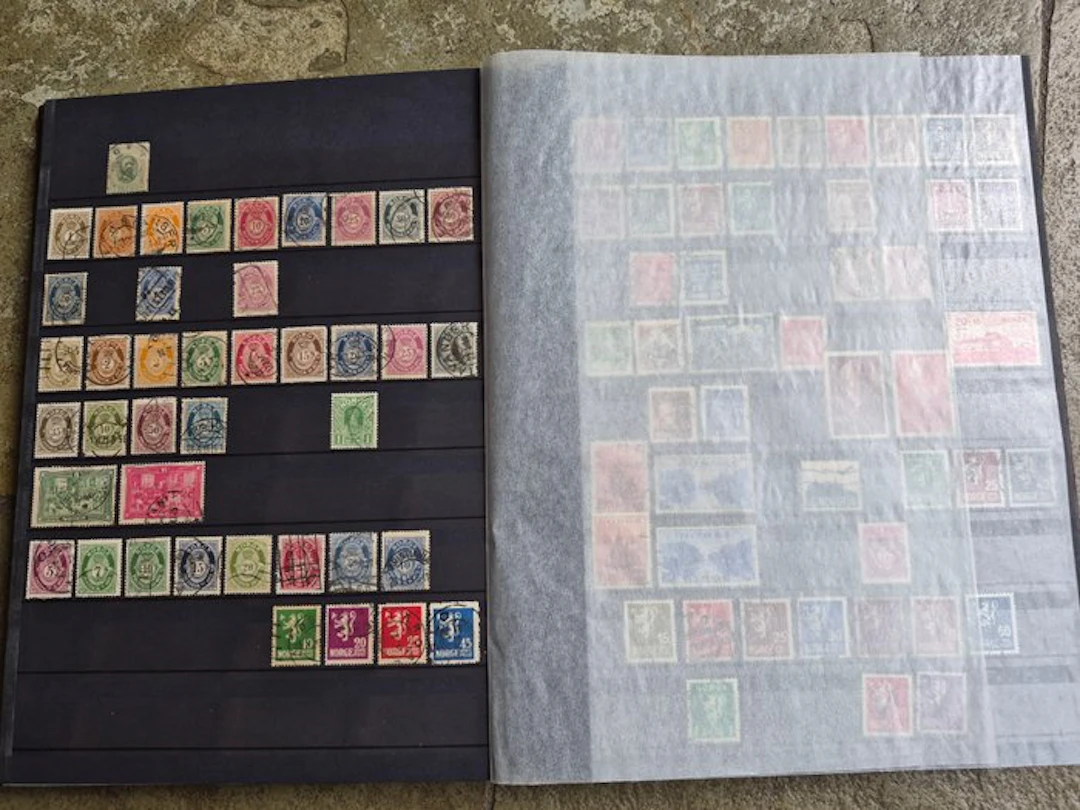 Norway 1860/1995 - Denmark and Norway old collection stamps on stockpages