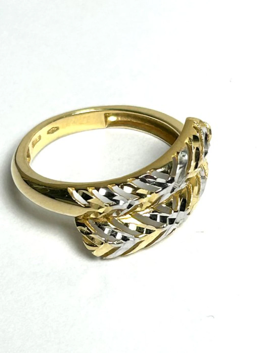 Ring - 18 kt. Yellow gold, White gold - Modern design