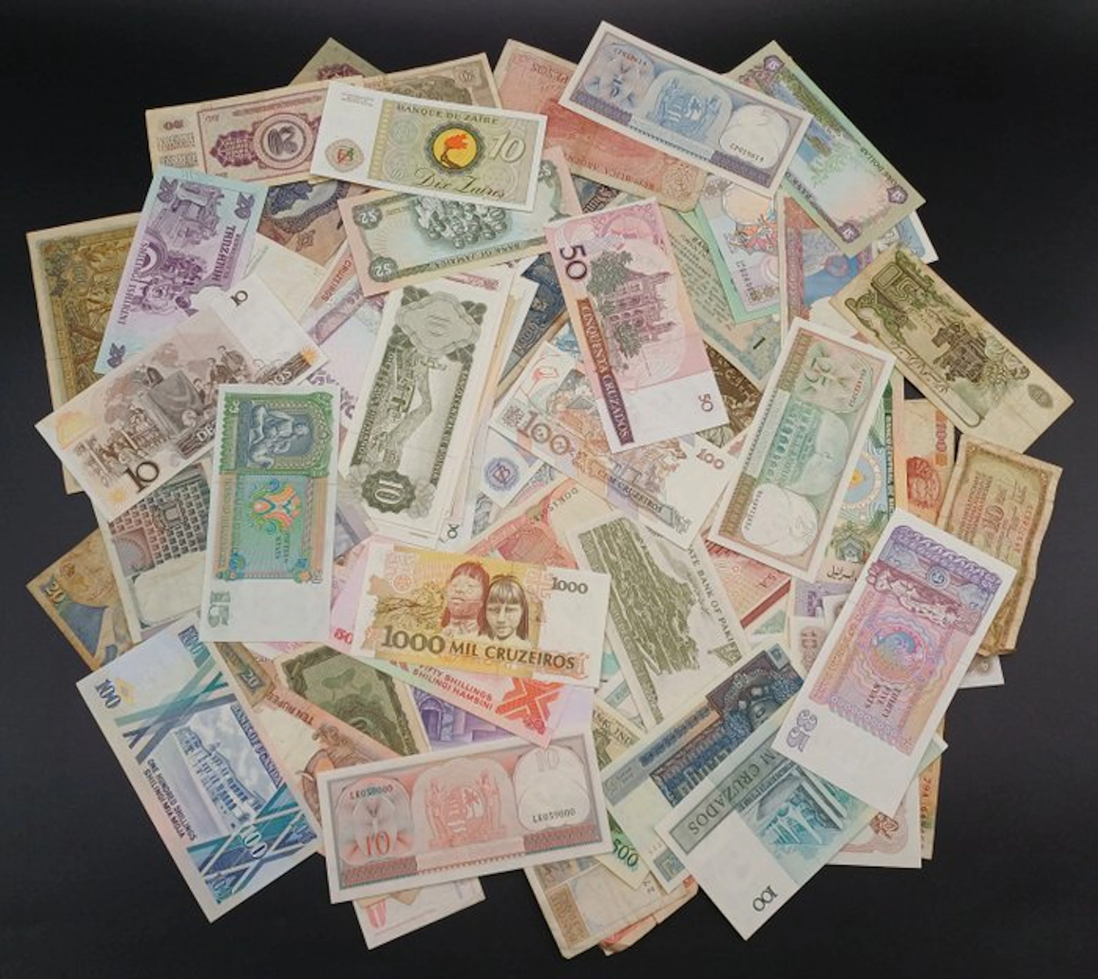 World. - 105 Banknotes - Various Dates (No reserve price)
