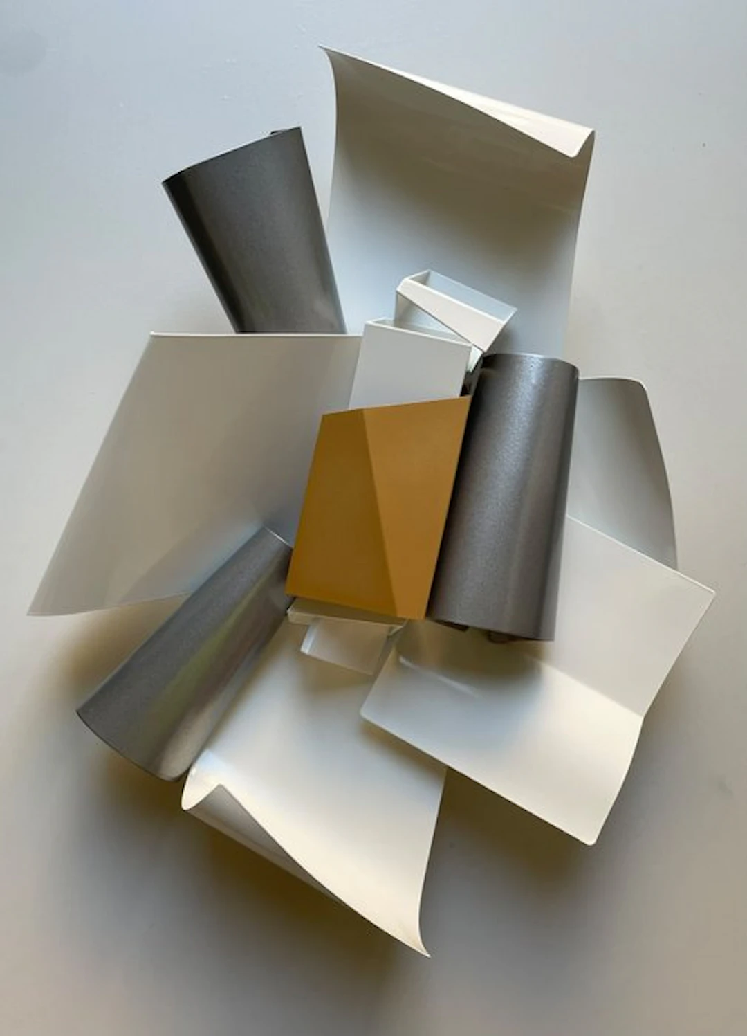 AO_Lightsculptures - Andrea Olivazzo - Wall lamp - Aluminium - Father of Gehry.
