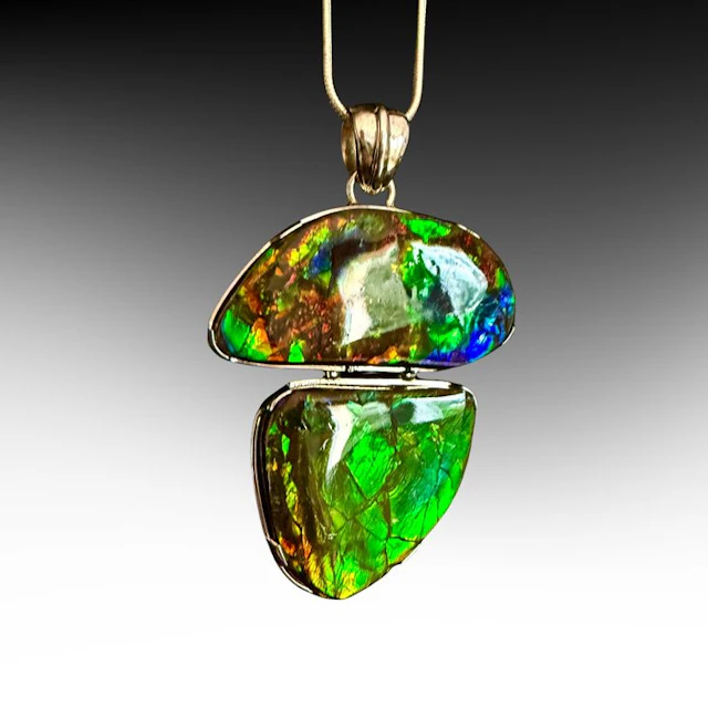 Exceptional Ammolite and 925 Silver Pendant Jewellery...