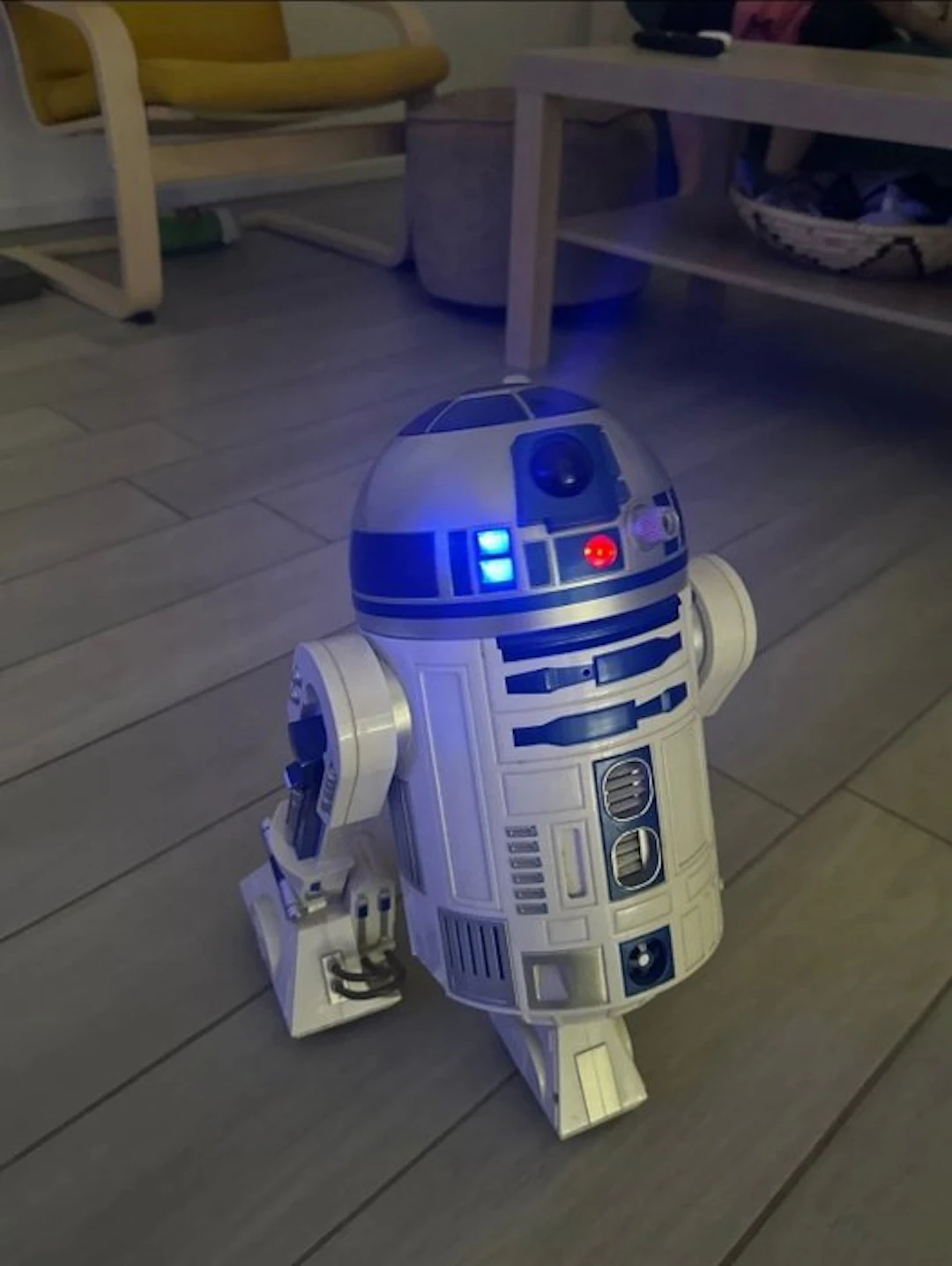 Disney - Action figure R2D2 Star Wars