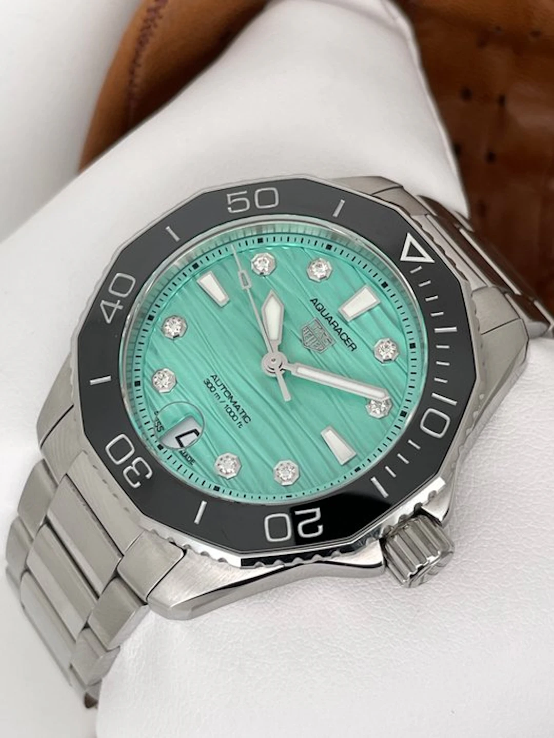 TAG Heuer - Aquaracer Lady Diamonds - WBP231K.BA0618 - Women - 2020-2025