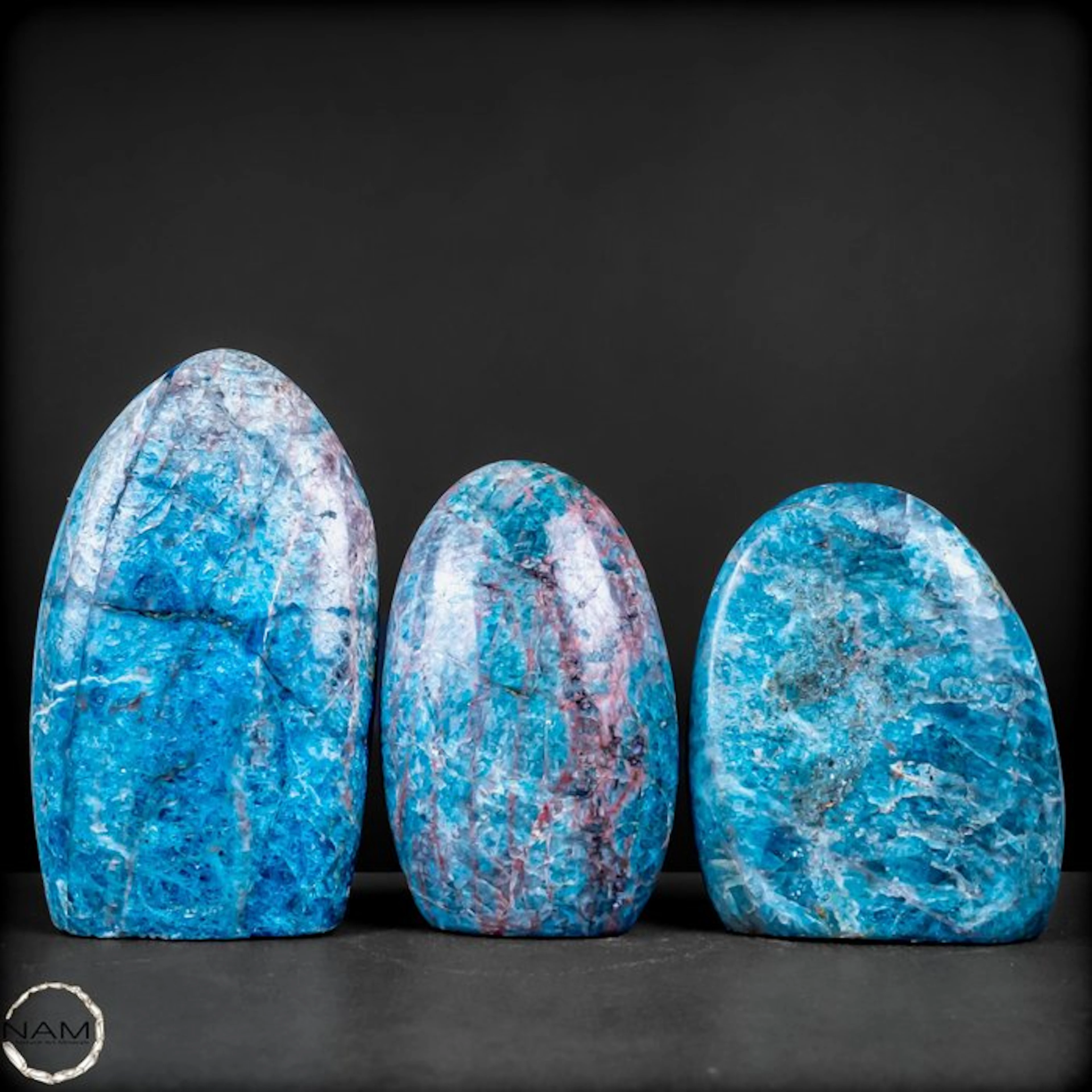 Apatite Freeform Lot – Bright blue hues in natural diversity- 3058.33 g - (3)