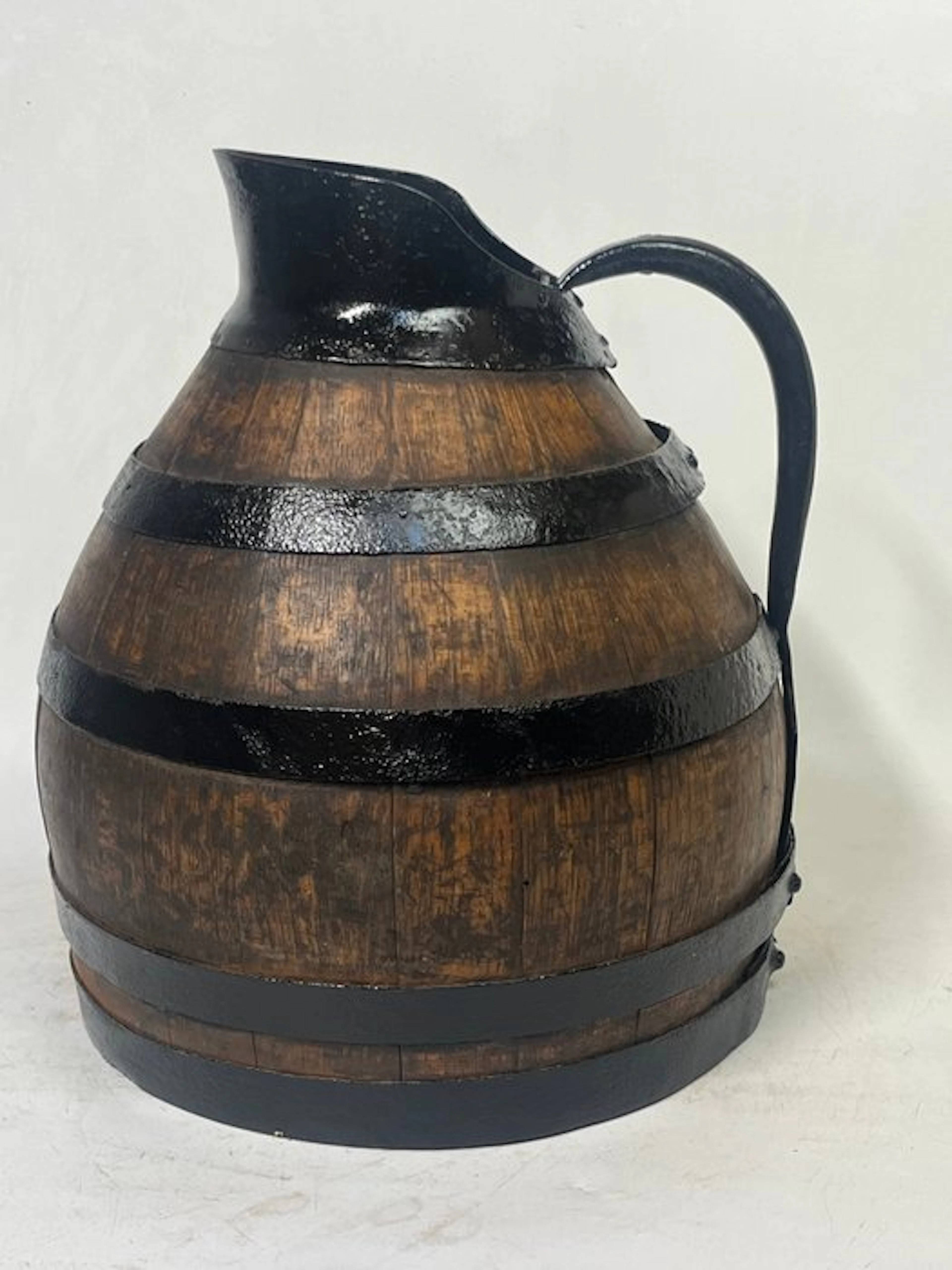 Wine accessory - Oak - antique oak wine jug