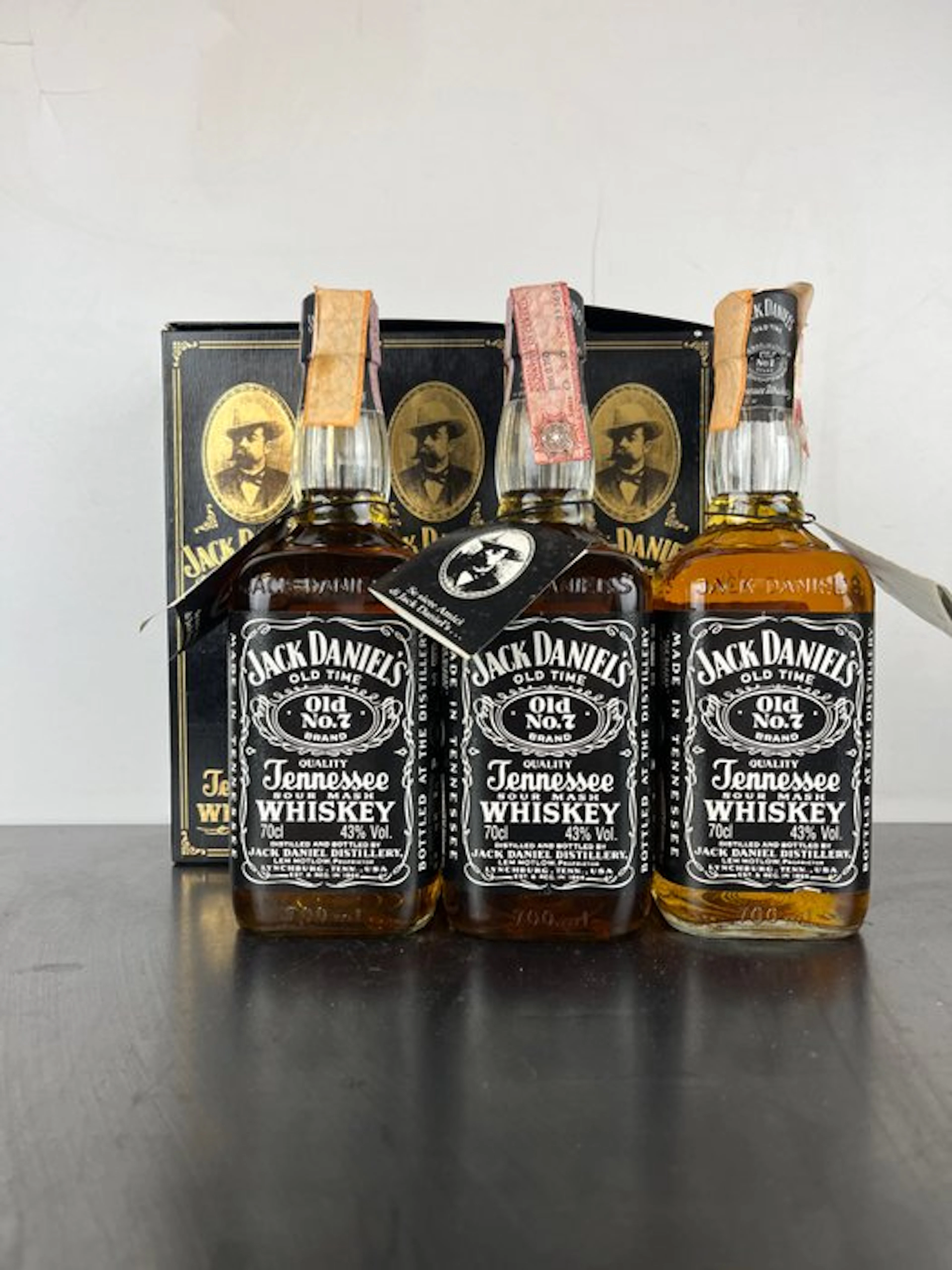 Jack Daniel's Old No 7 - Giftbox - b. 1980s - 70cl - 3 bottles