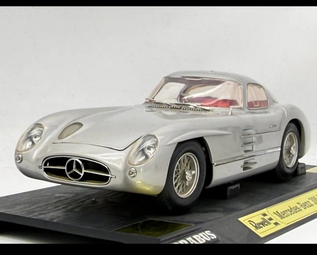 Revell 1:12 - Modell racerbil - Mercedes-Benz 300 SLR
