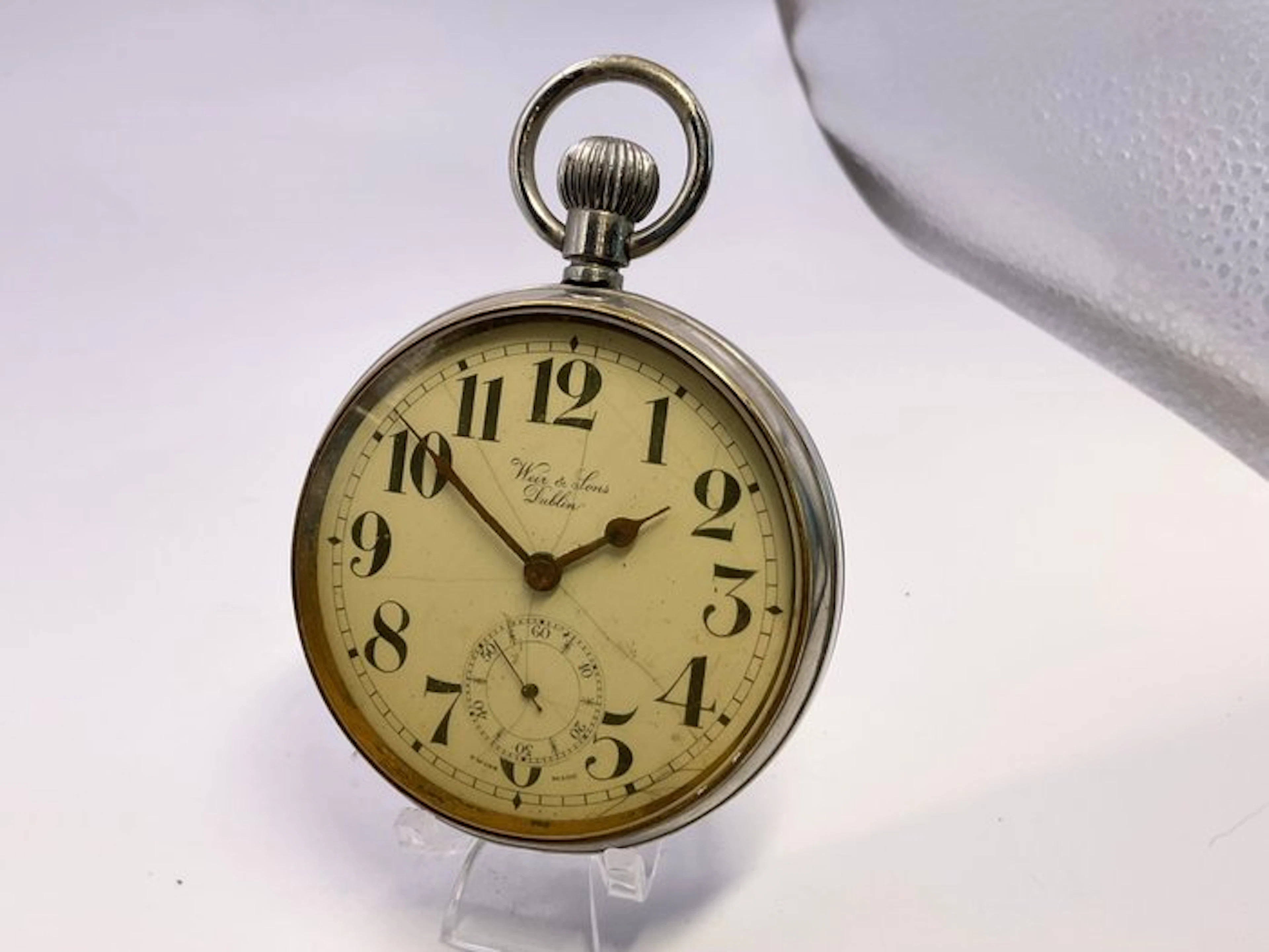 Weir & Son Dublin . Orologio da scrivania . Metallo . 1900 - 1850-1900