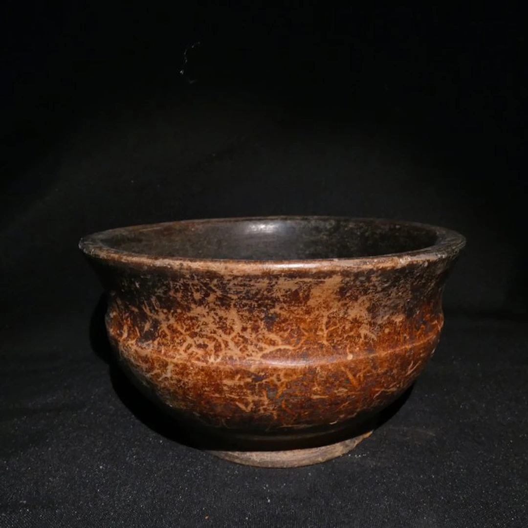 Maya, Terracotta Bowl. 19 cm D. Spanish Import License. 250 - 900 AD