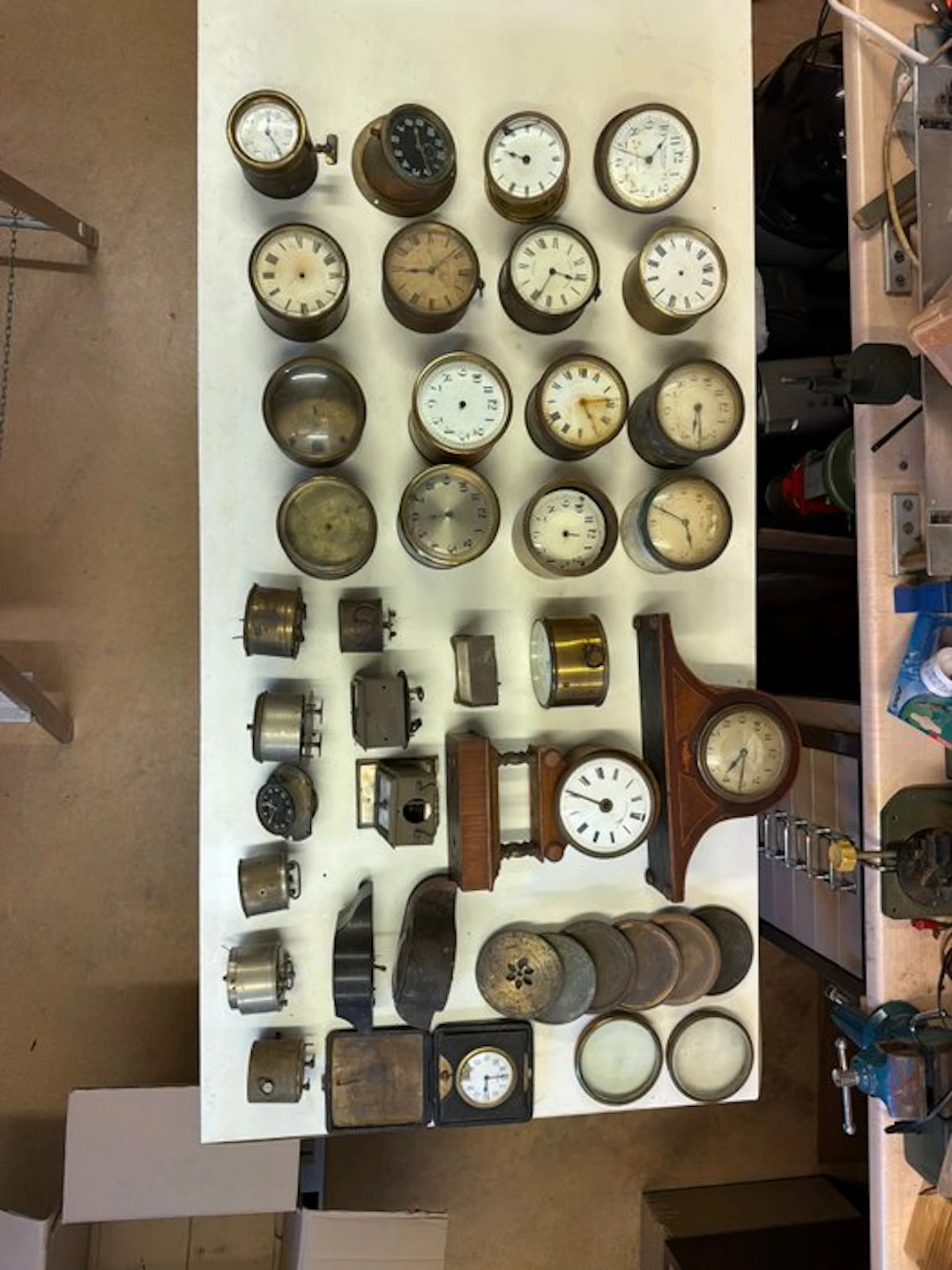 Clock movement (40) - Brass - 1920-1930