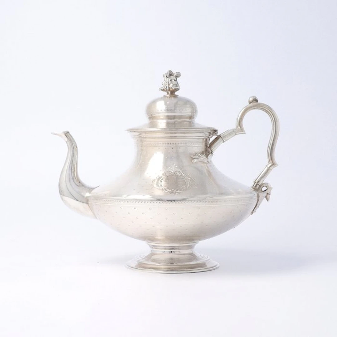 Alexandre-Auguste Turquet (Parijs, 1855-1882). - Teapot - .950 silver